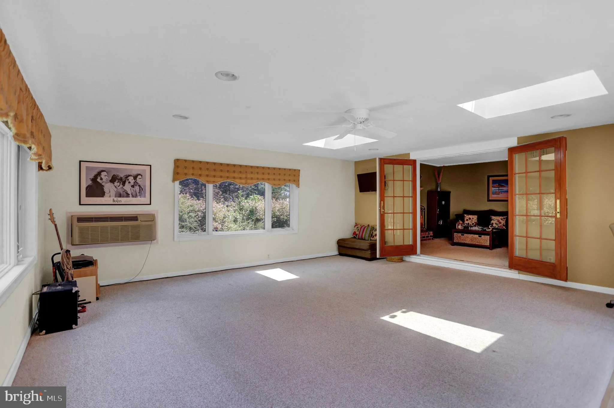 Lutherville Timonium, Maryland 21093, United States, 4 Bedrooms Bedrooms, ,4 BathroomsBathrooms,Residential,Coming Soon,162999