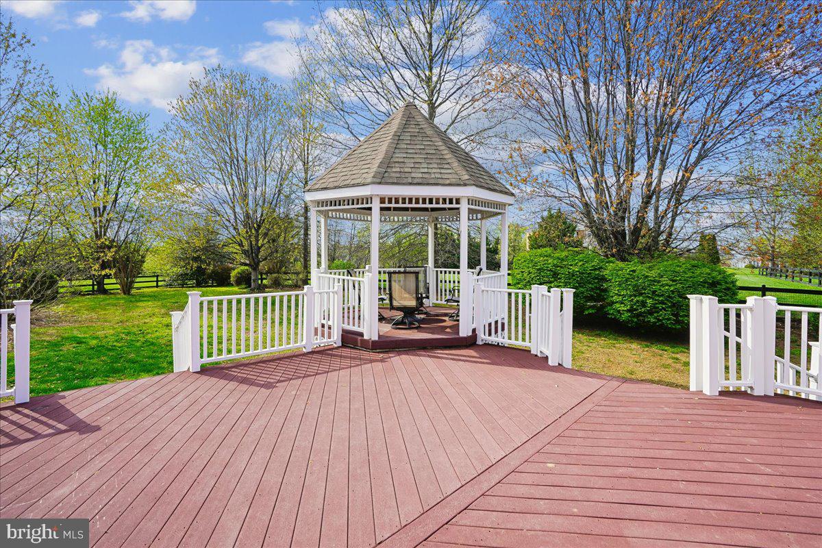 BROADOAK - Residential