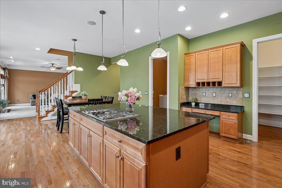 BROADOAK - Residential