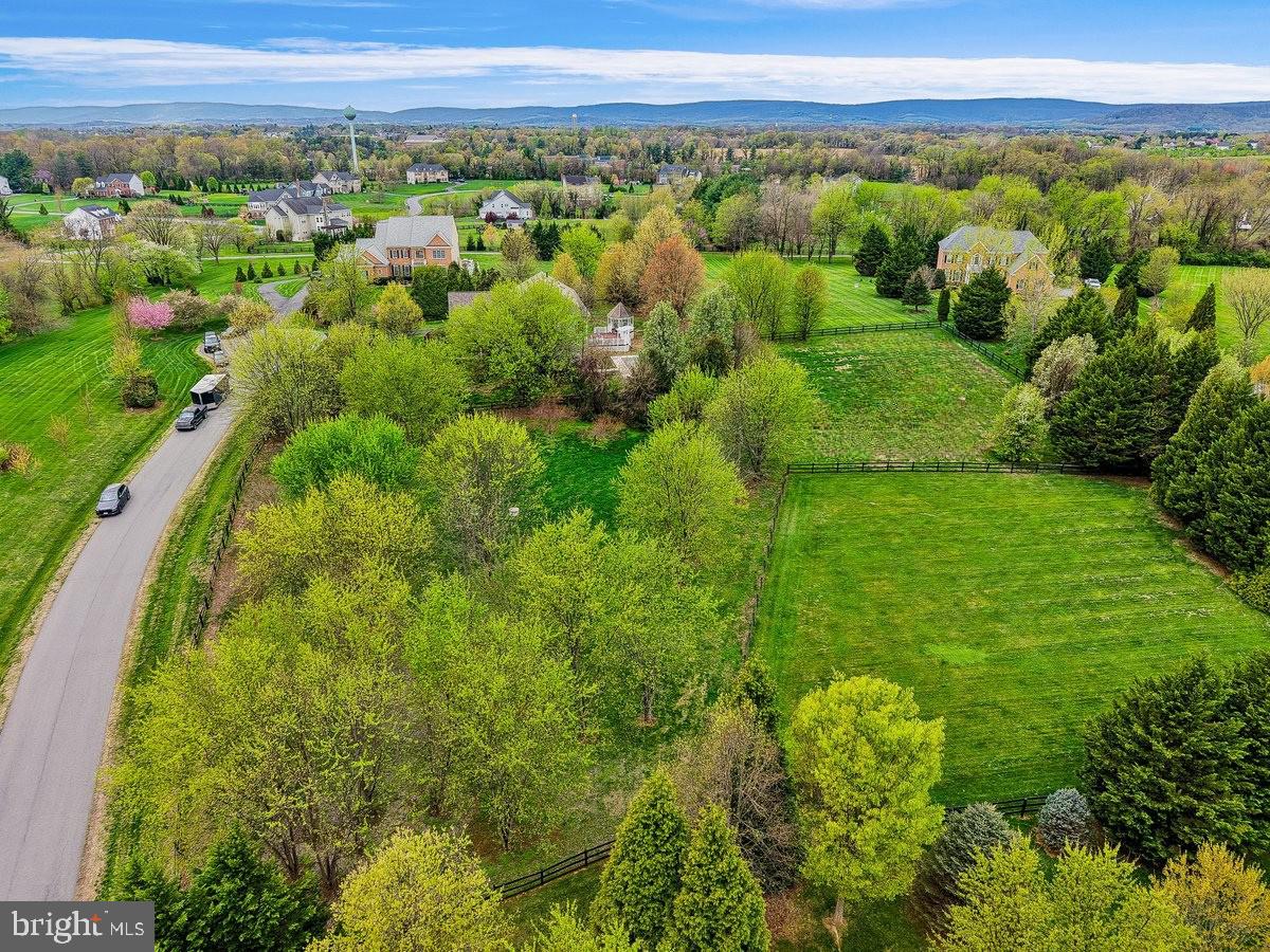 BROADOAK - Residential