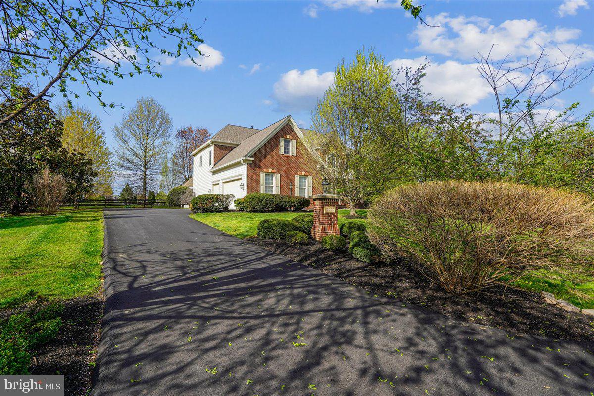 BROADOAK - Residential