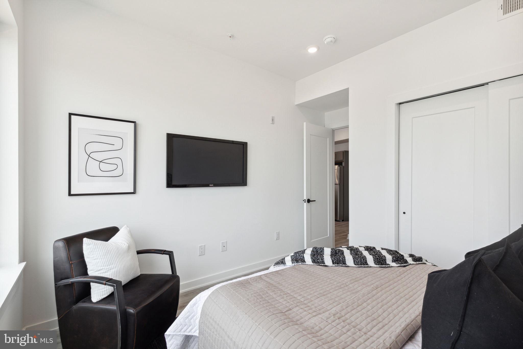 EAST KENSINGTON - Residential Lease