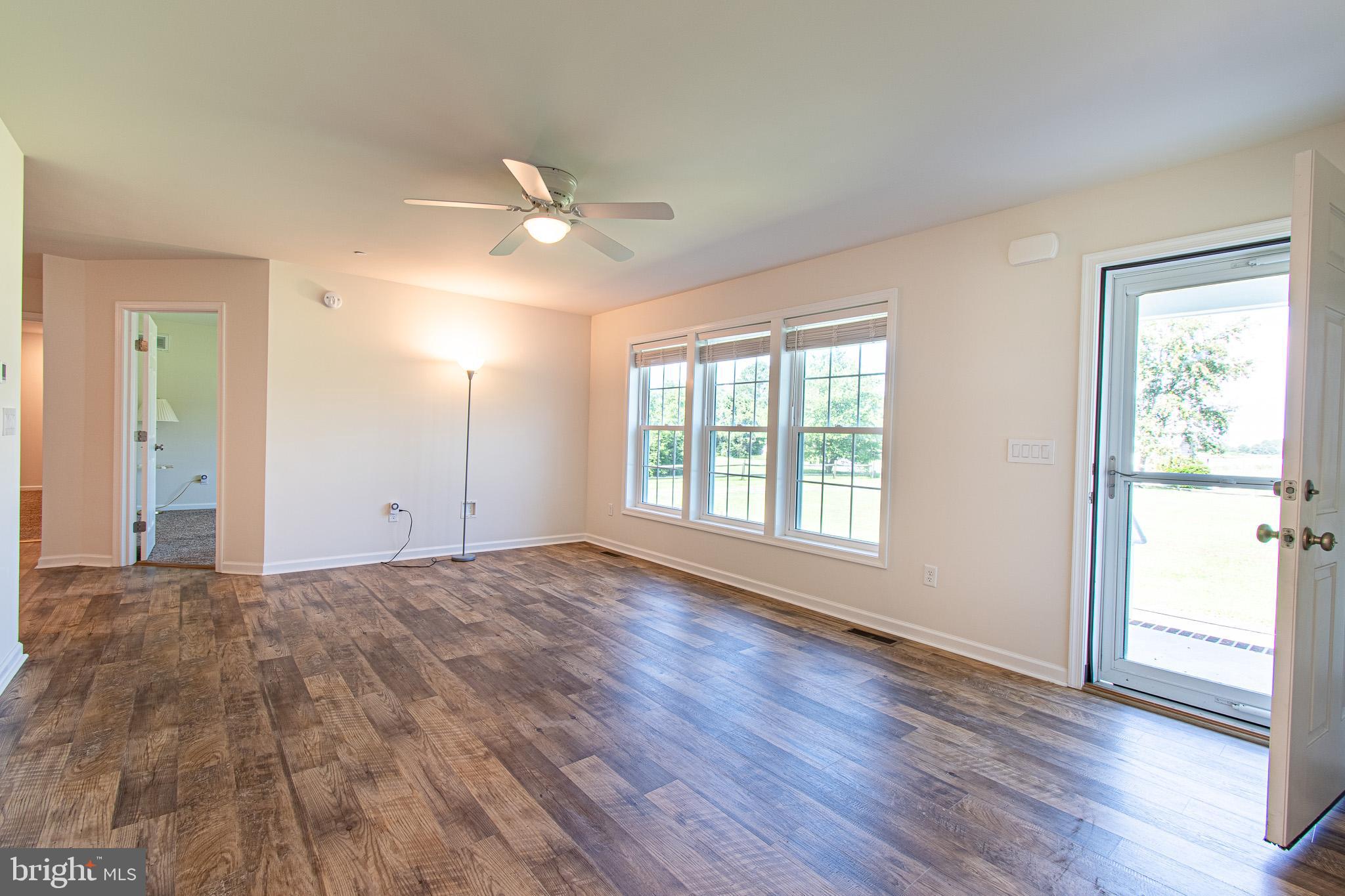 SHERWOOD LANDING - Residential