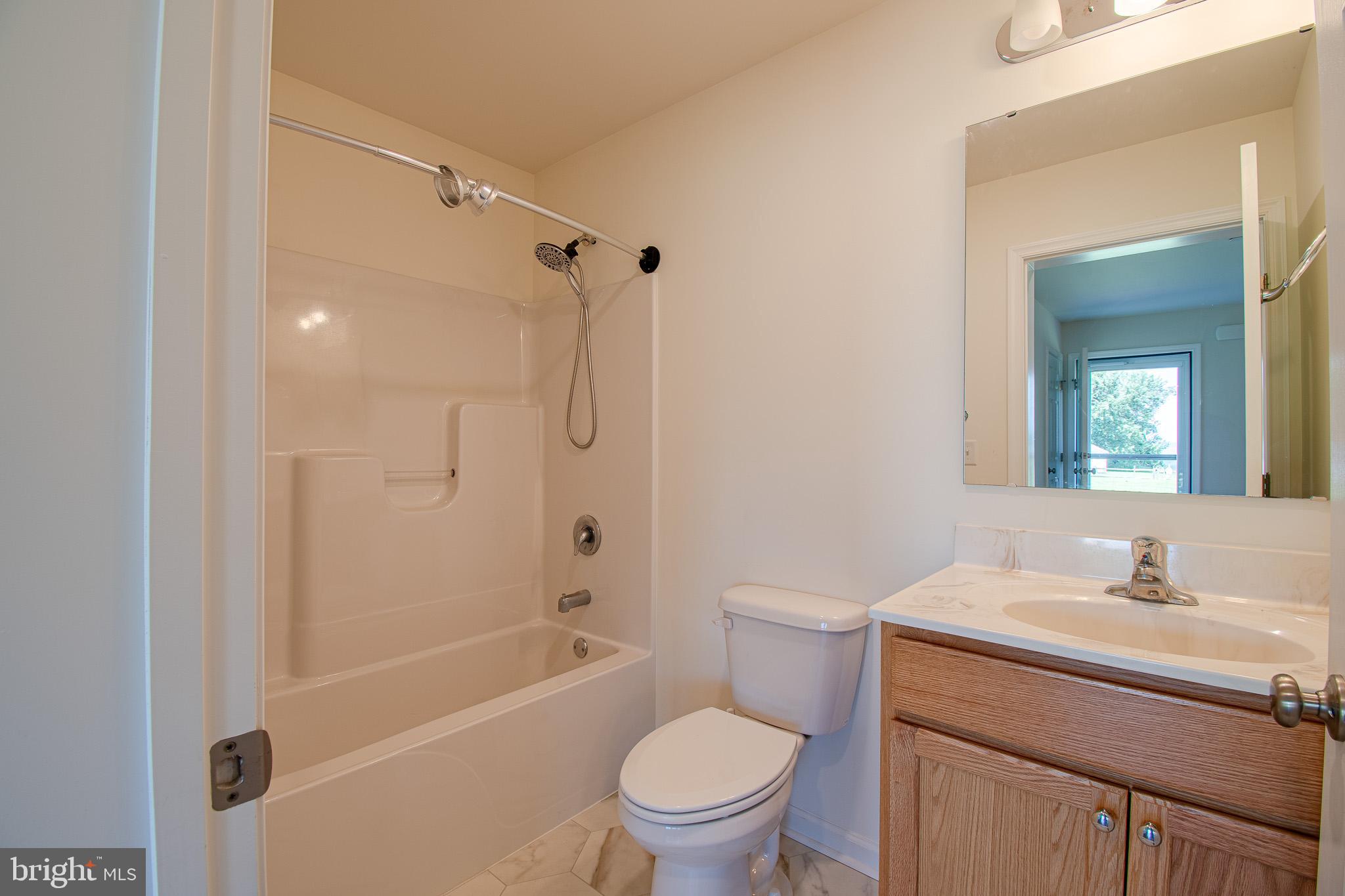 SHERWOOD LANDING - Residential