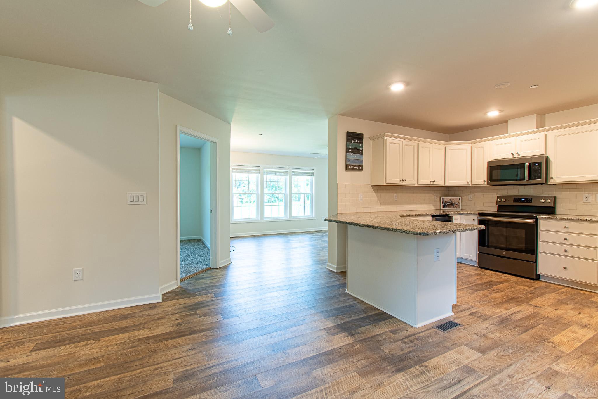 SHERWOOD LANDING - Residential