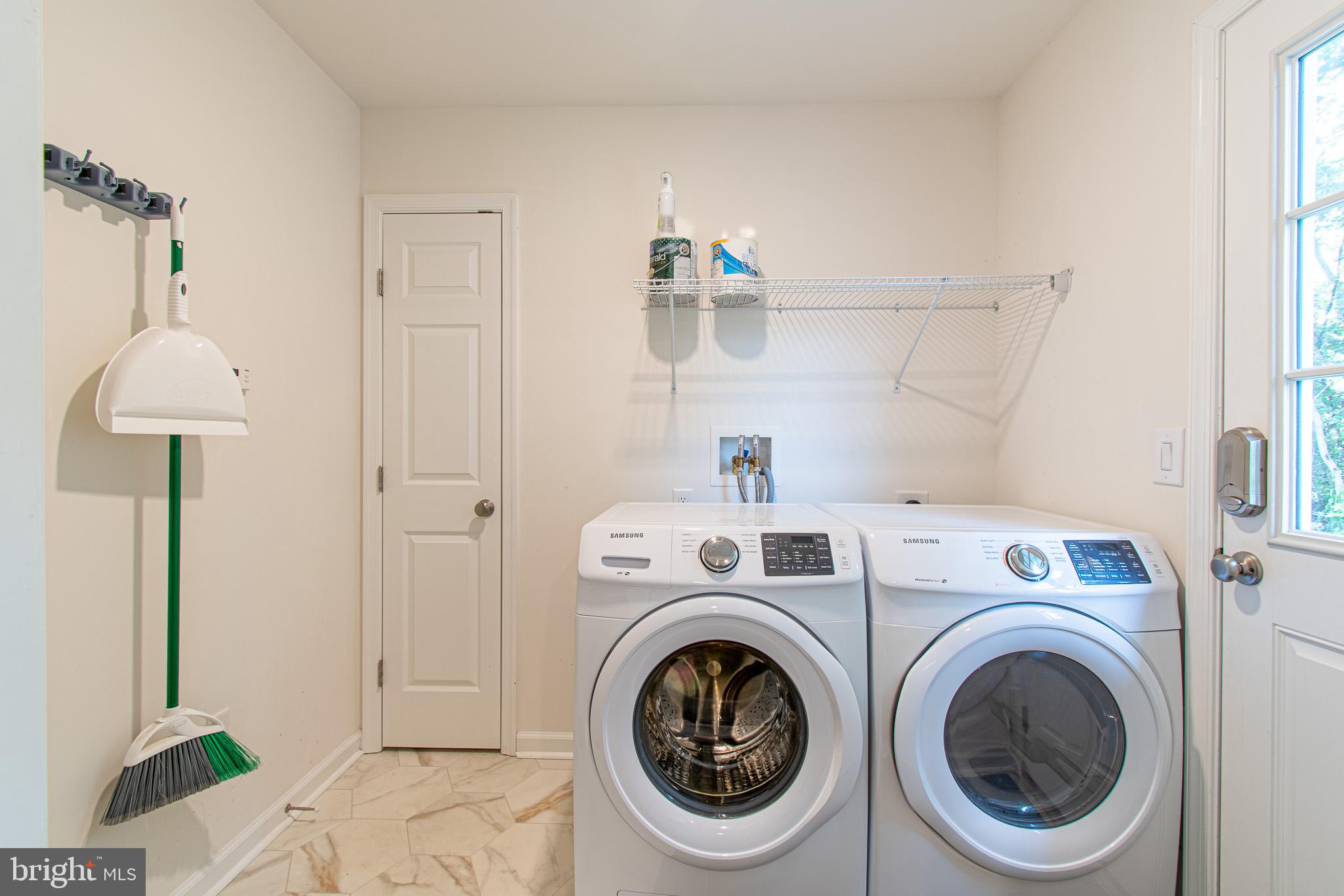 SHERWOOD LANDING - Residential