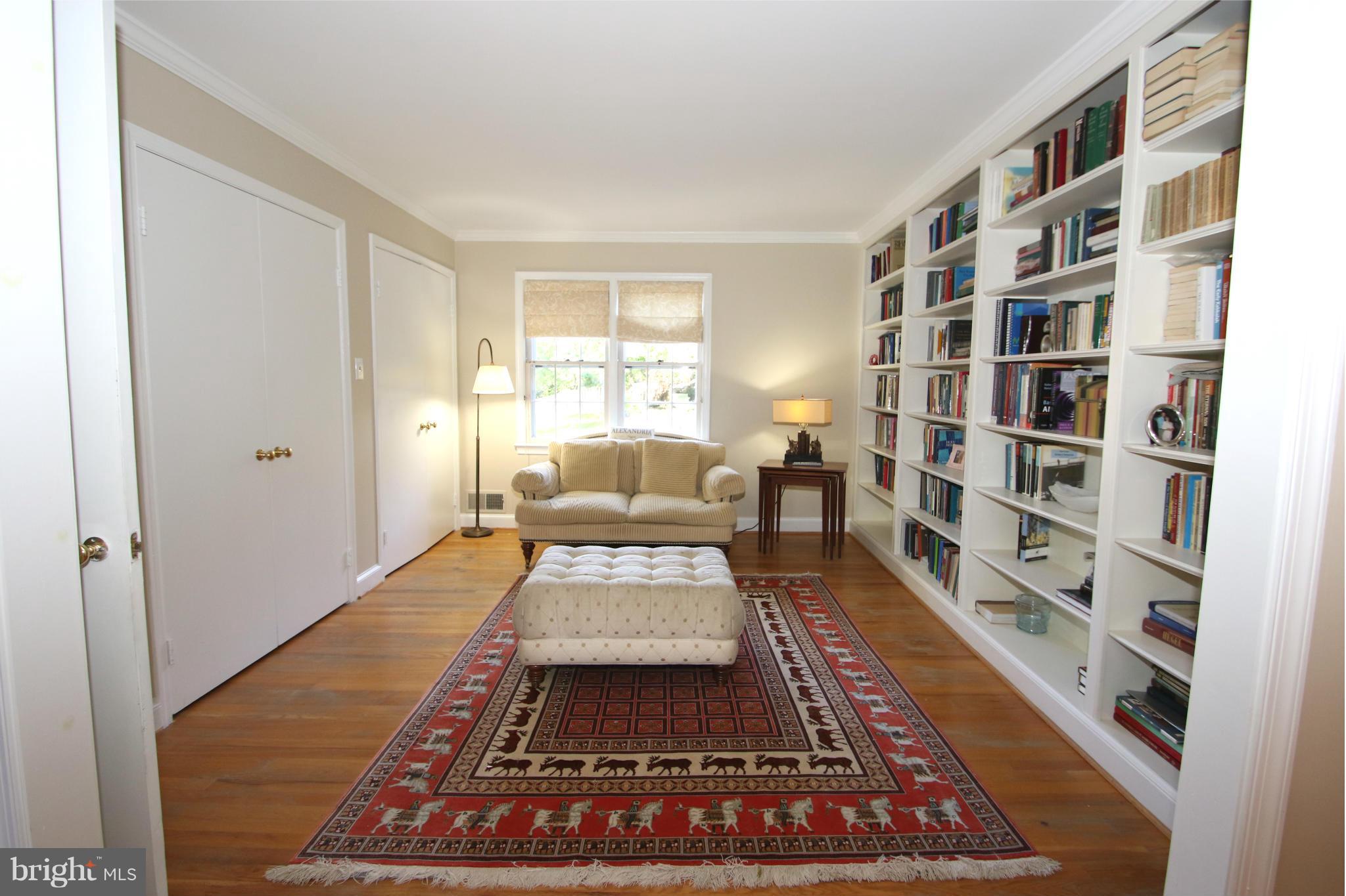 KINGS HUNDRED - Residential