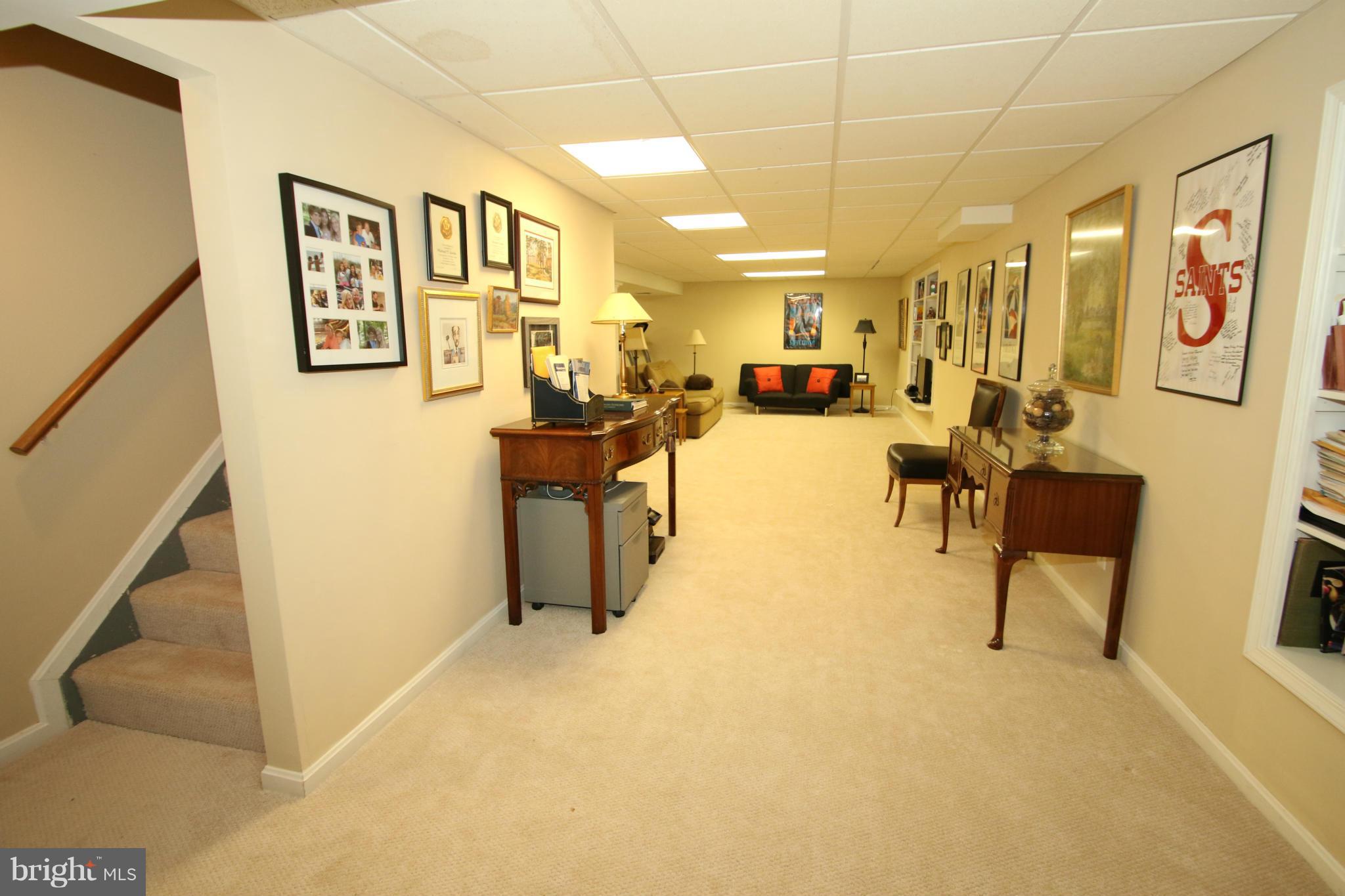 KINGS HUNDRED - Residential