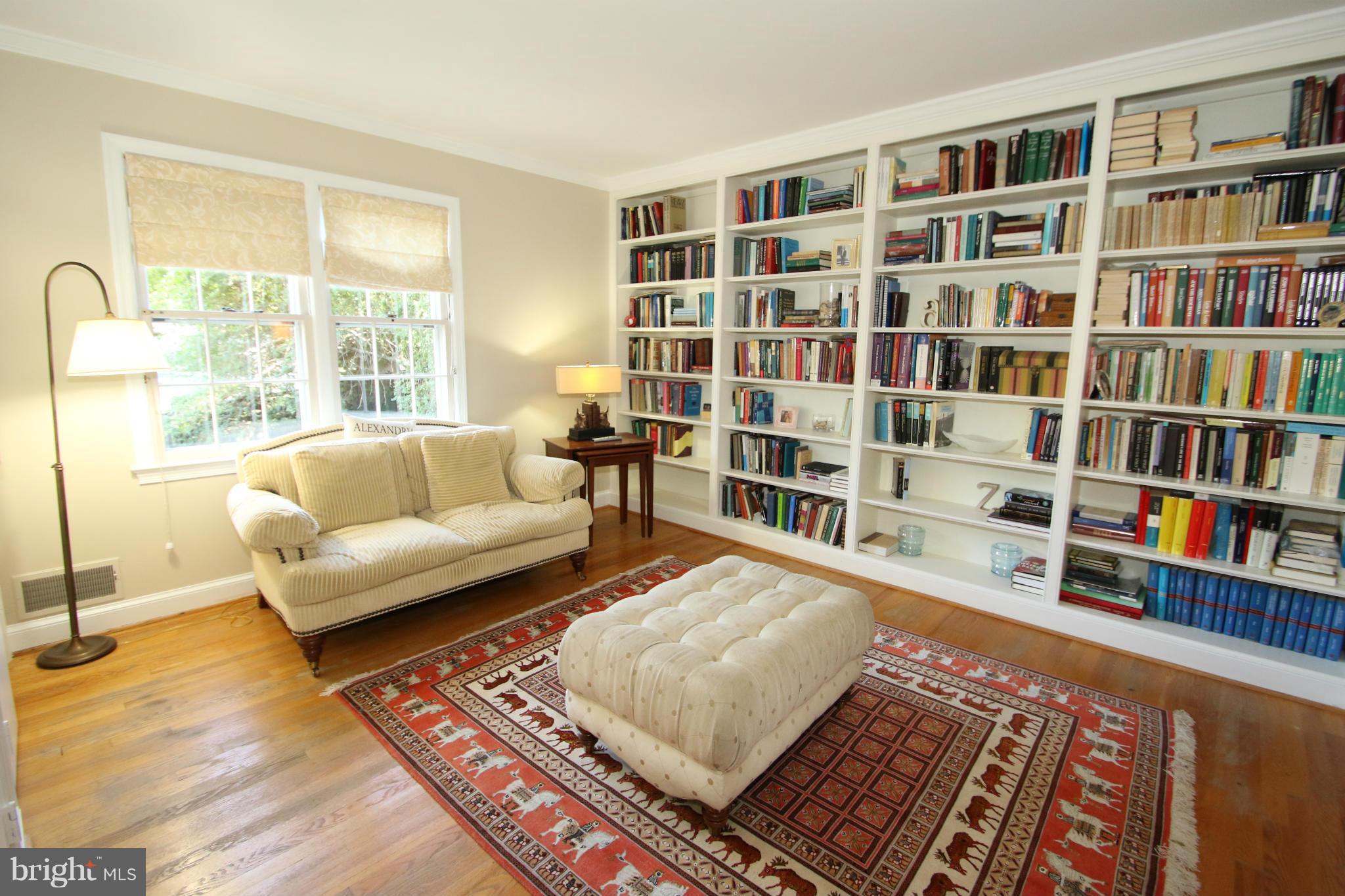 KINGS HUNDRED - Residential