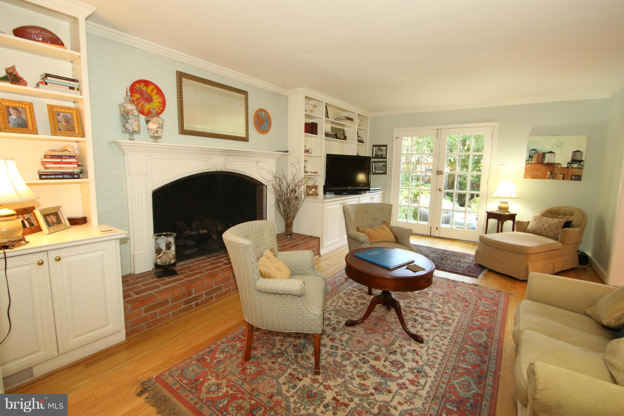 KINGS HUNDRED - Residential