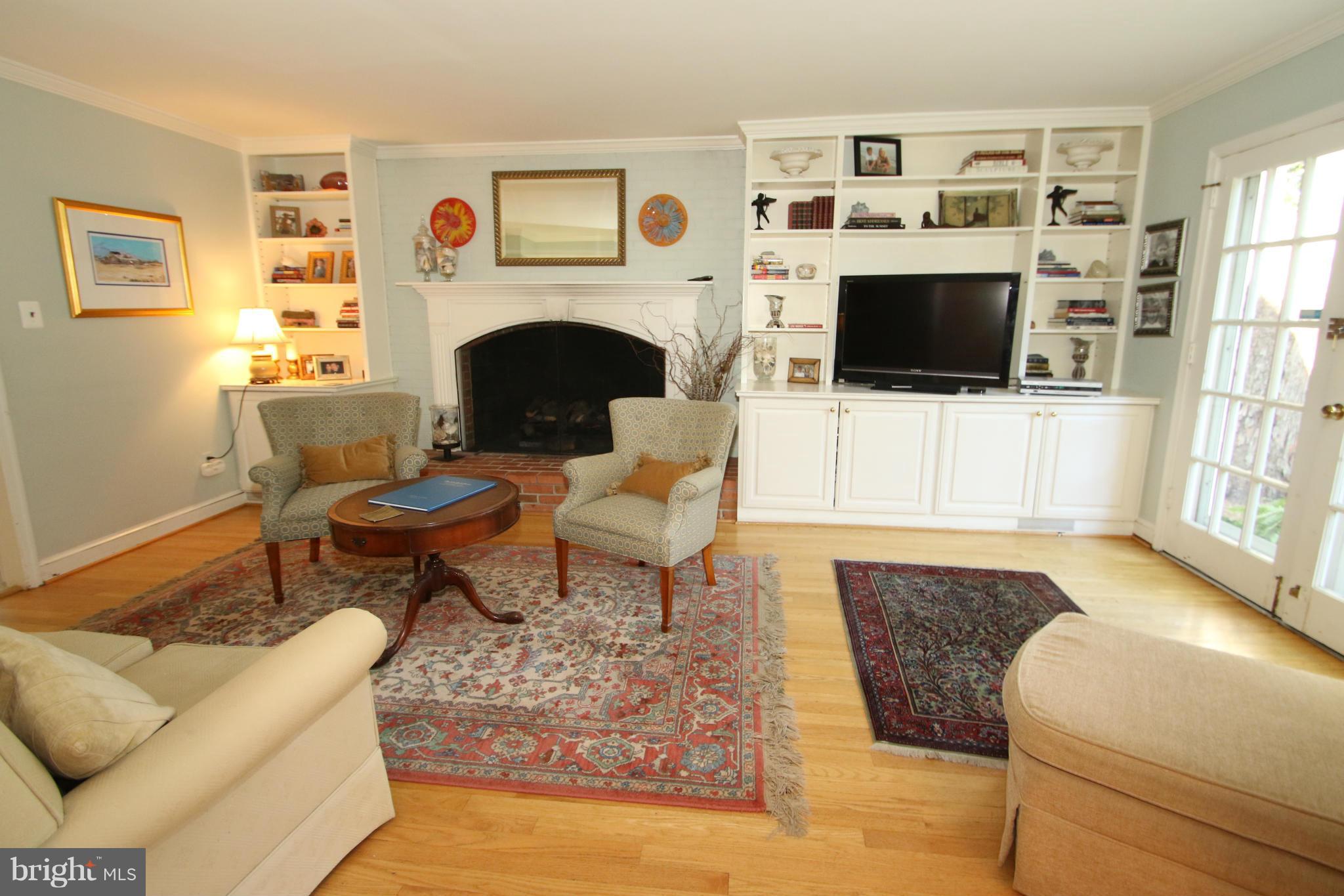 KINGS HUNDRED - Residential