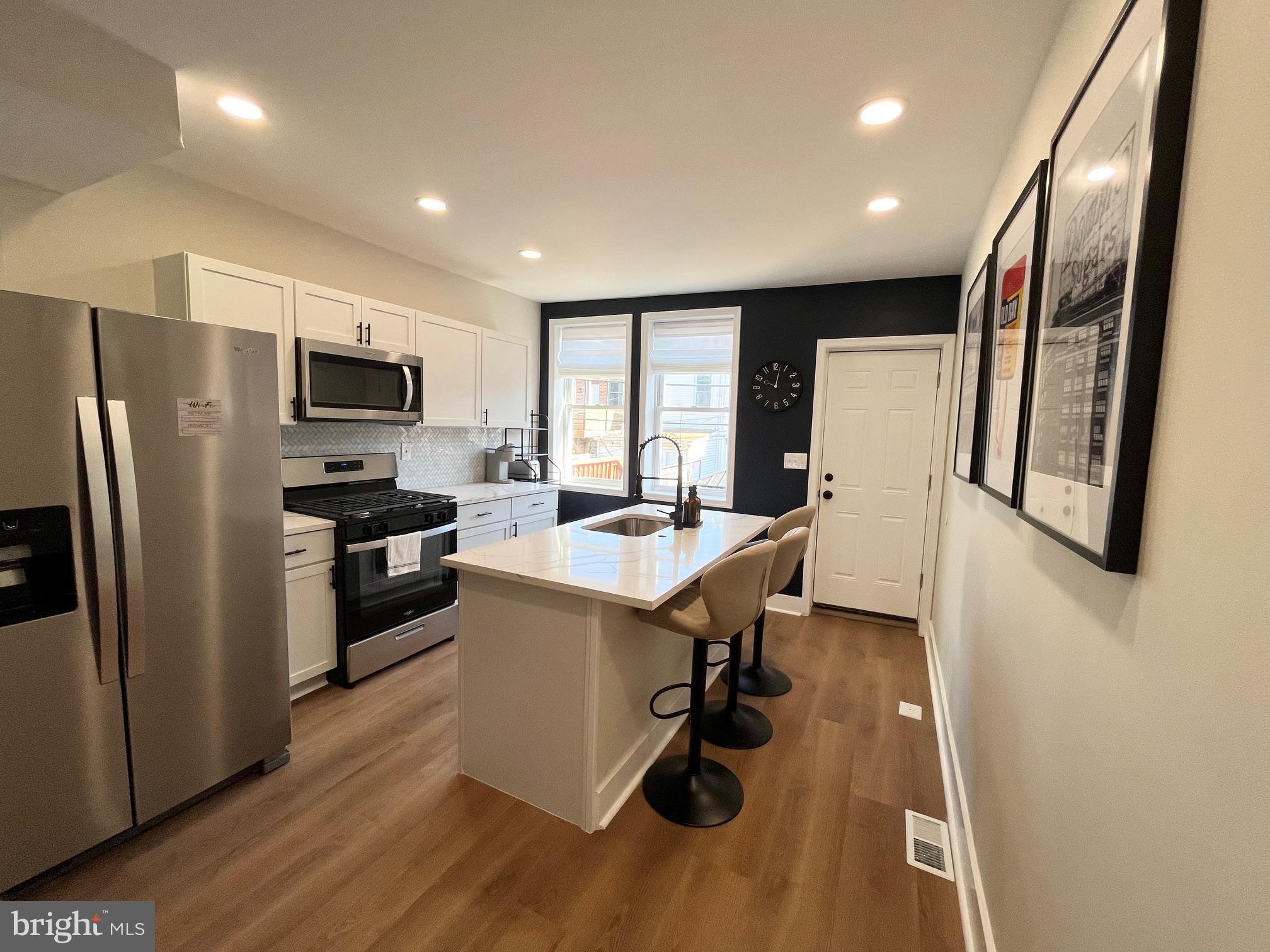 HIGHLANDTOWN - Residential