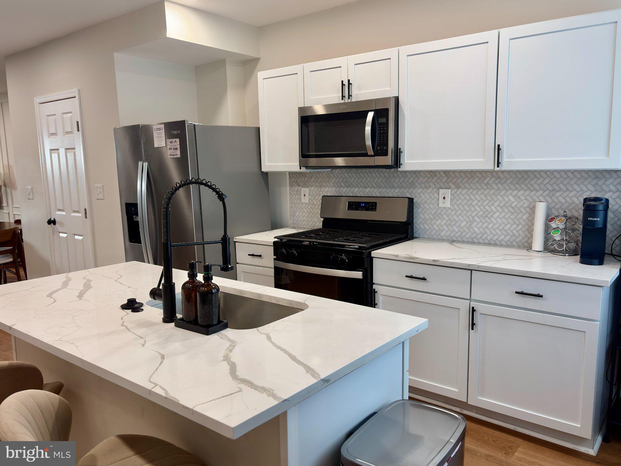 HIGHLANDTOWN - Residential