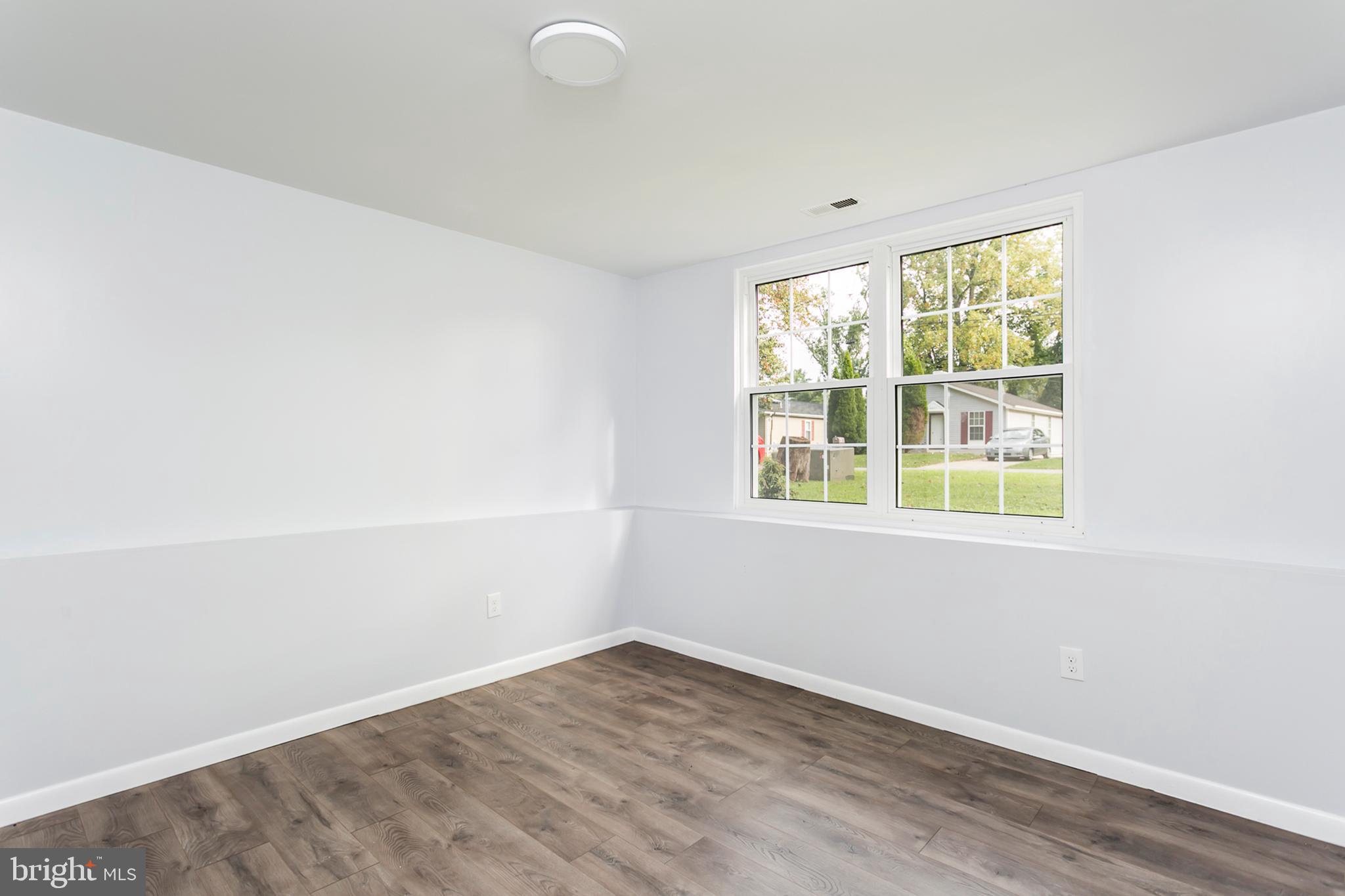 BRIGHTON - Residential