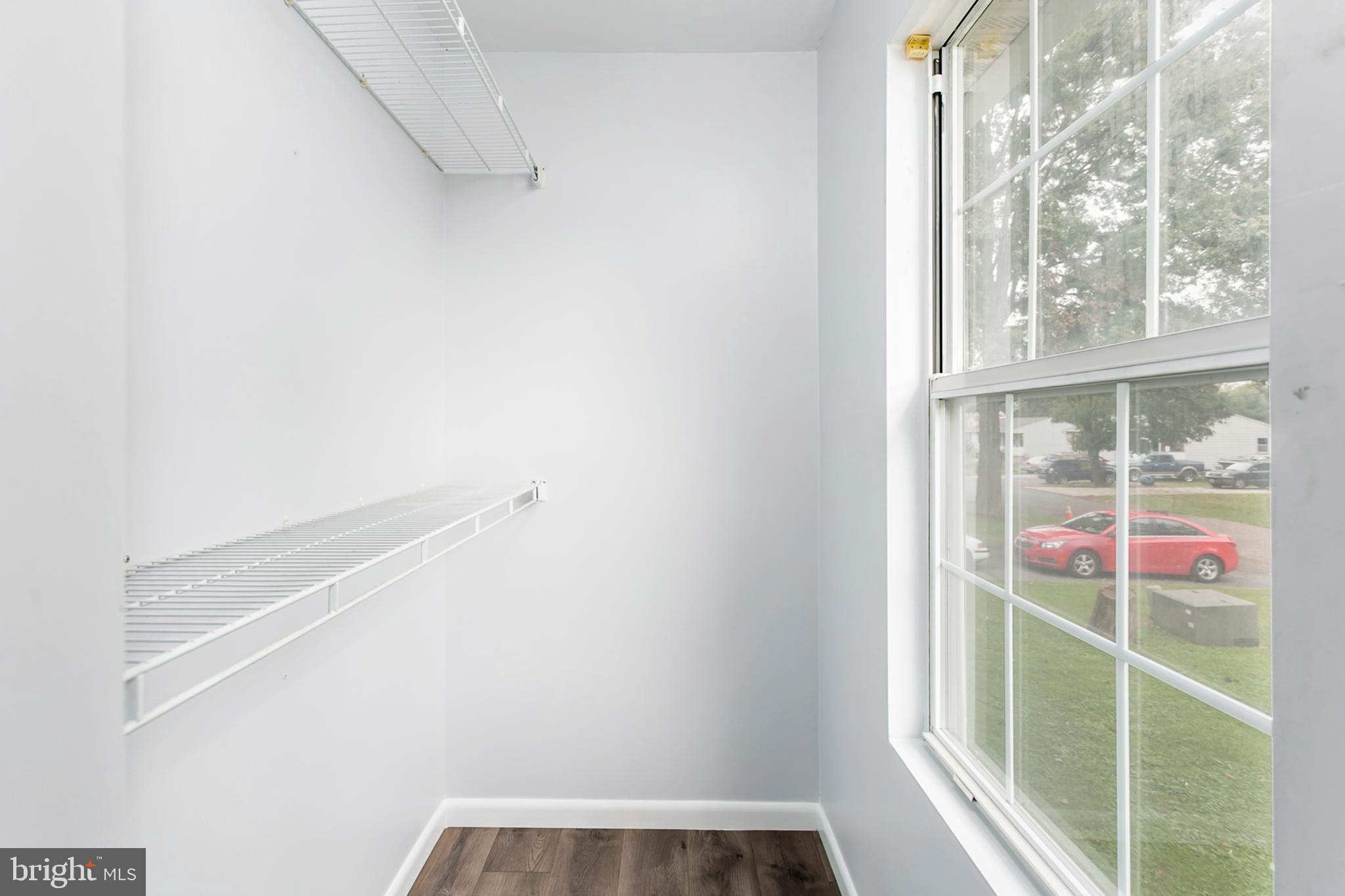 BRIGHTON - Residential