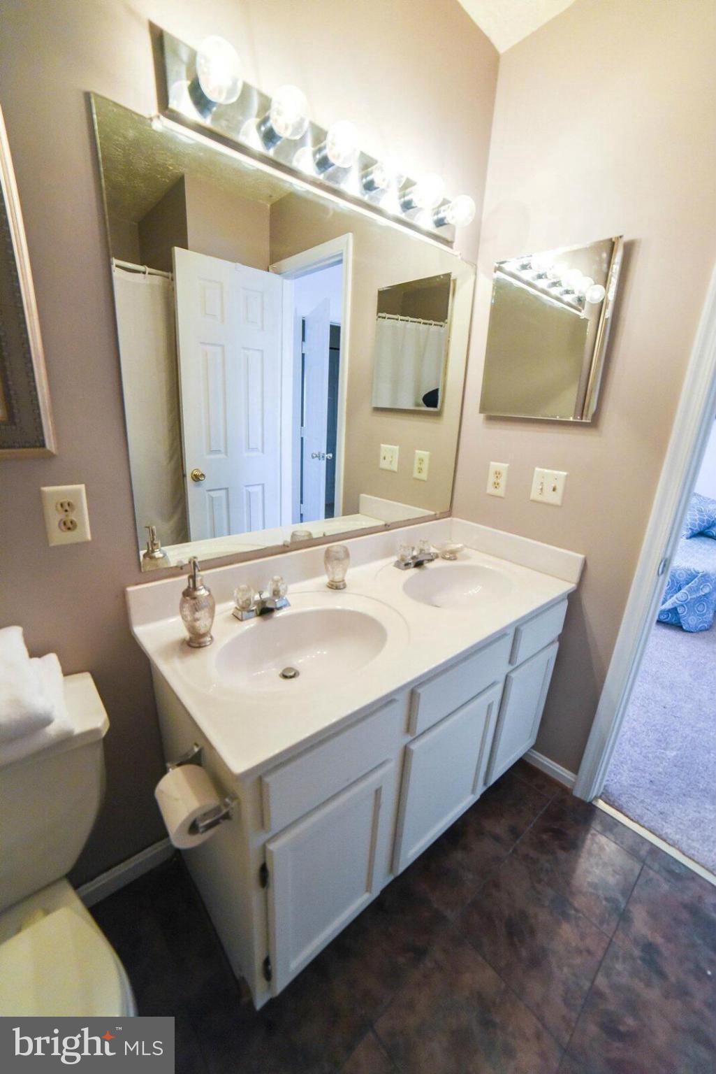 ST GEORGES HUNDRED - Residential