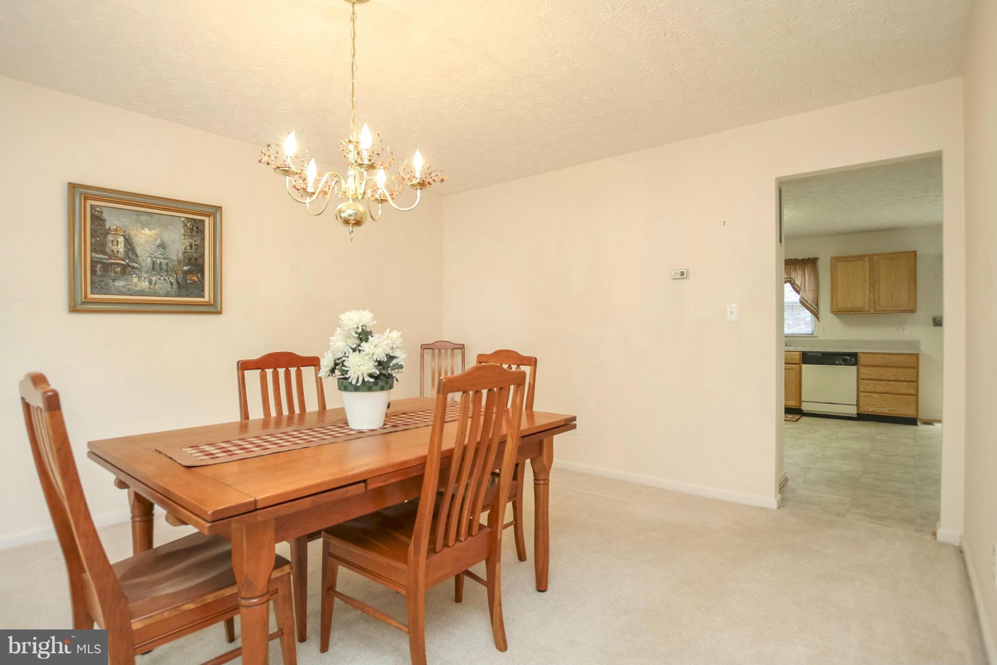 JONATHANS LANDING - Residential