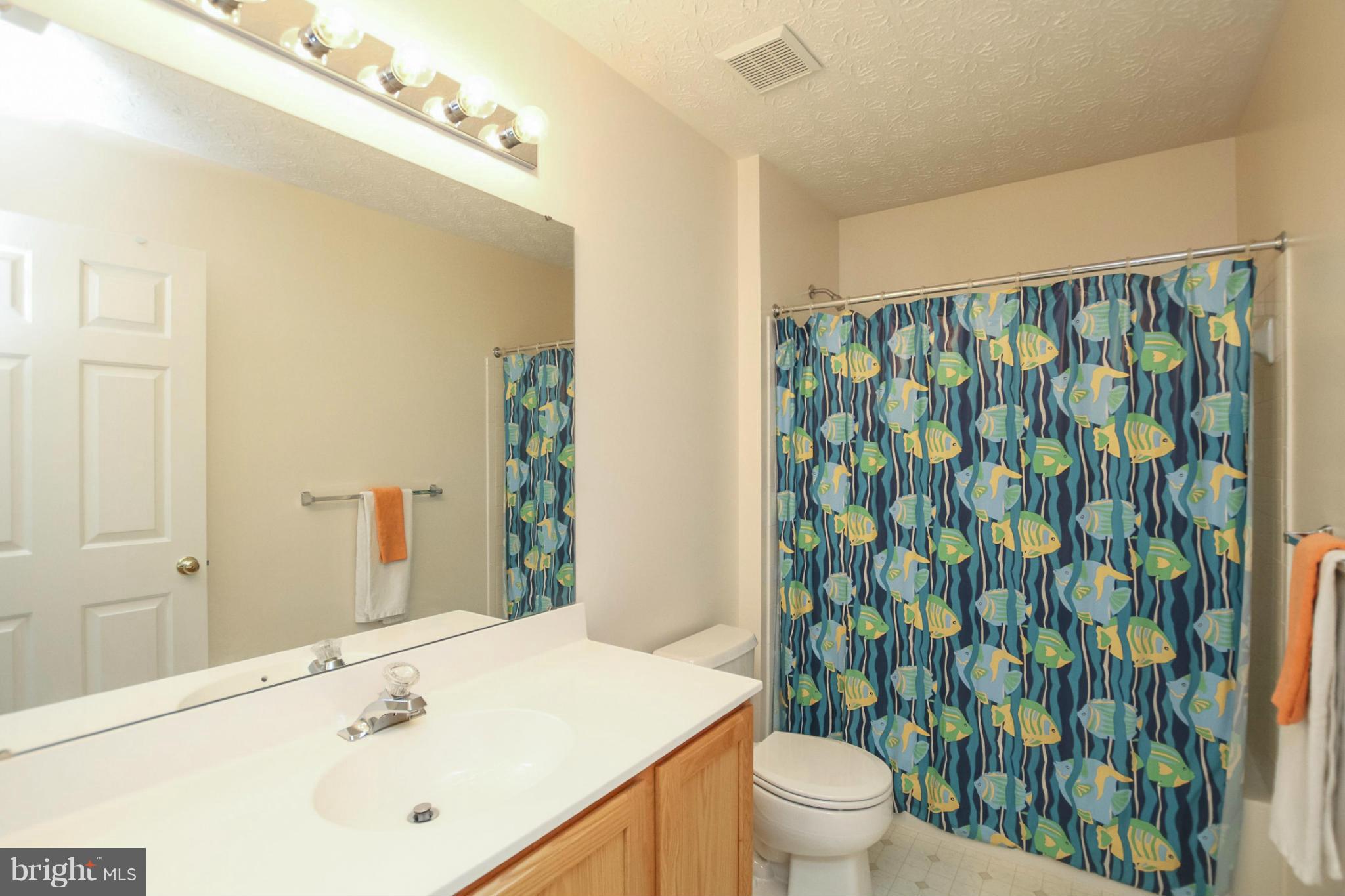 JONATHANS LANDING - Residential