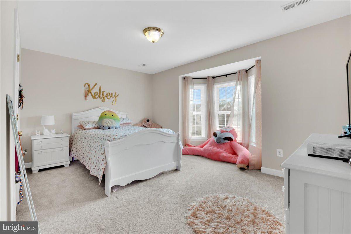 LEE'S CROSSING - Residential Lease