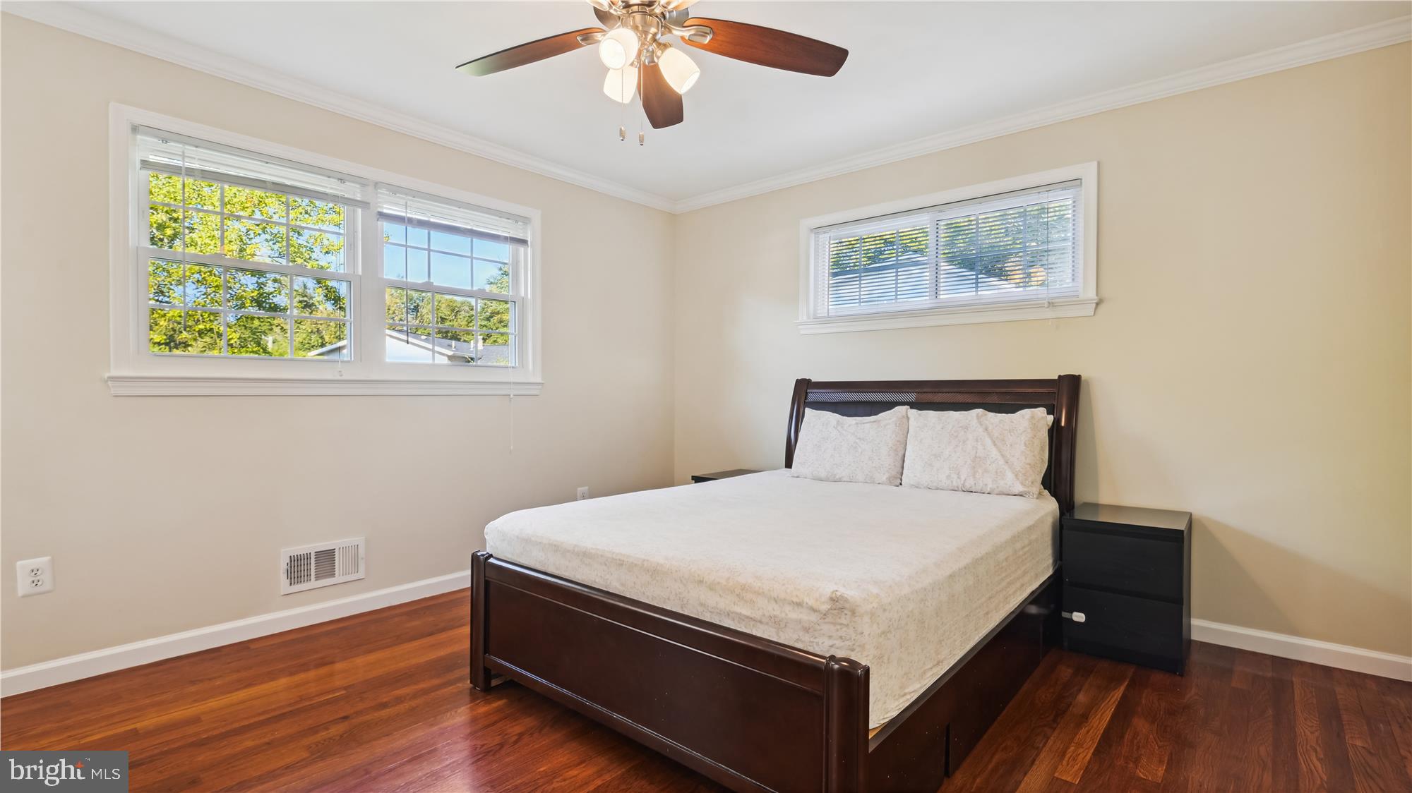 BEL PRE WOODS - Residential