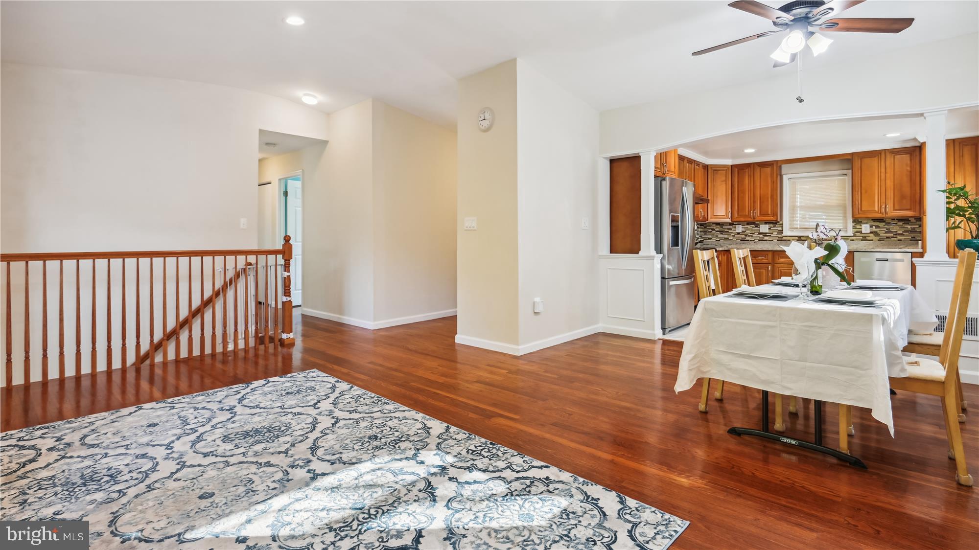 BEL PRE WOODS - Residential