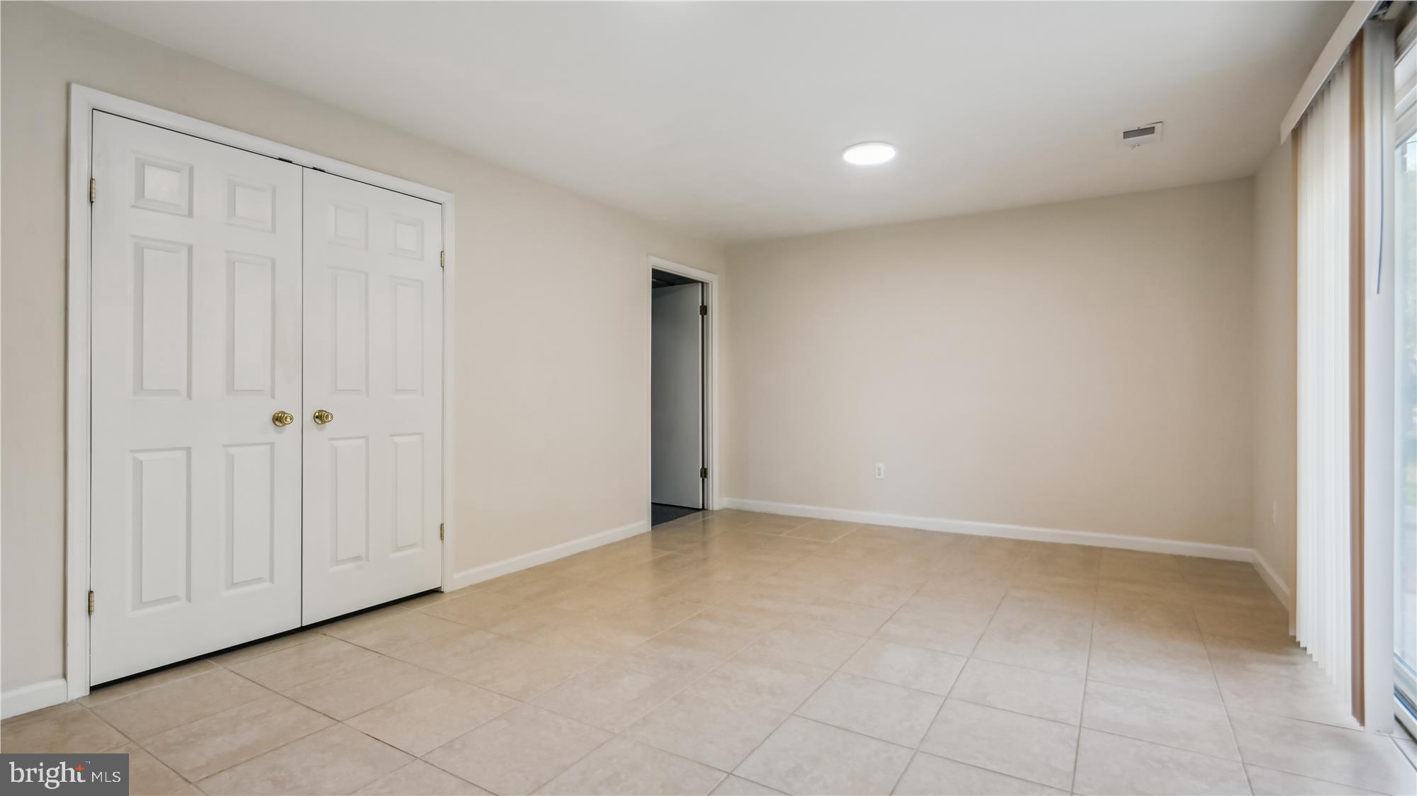 BEL PRE WOODS - Residential