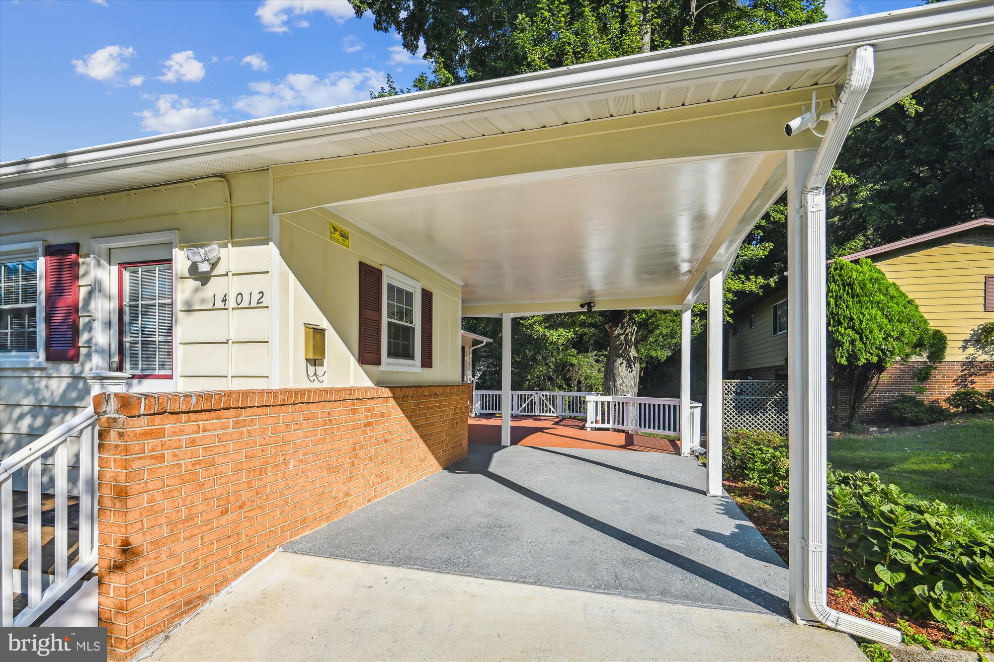 BEL PRE WOODS - Residential