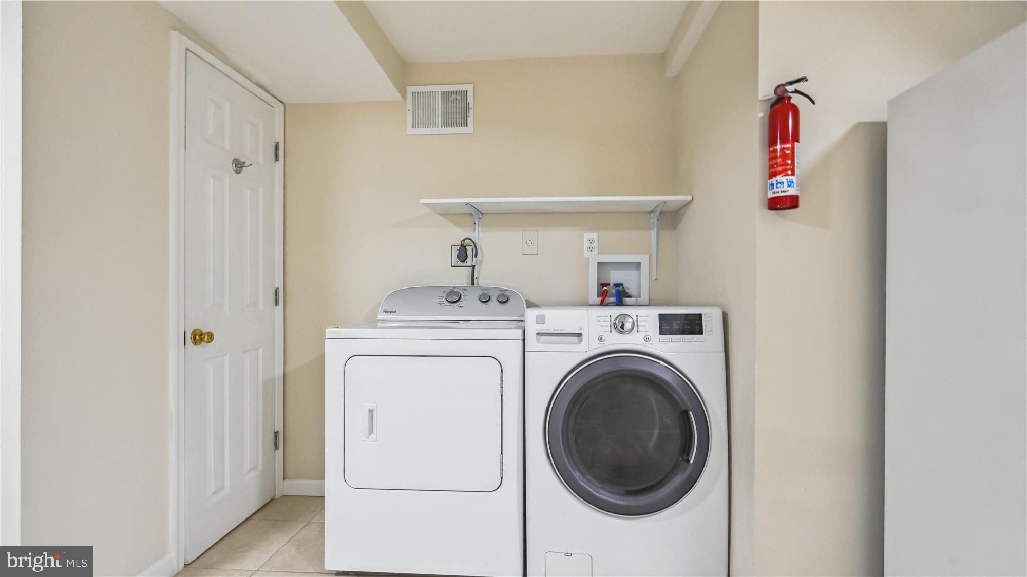 BEL PRE WOODS - Residential