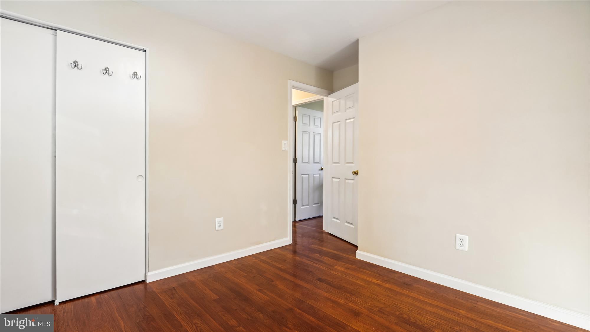 BEL PRE WOODS - Residential