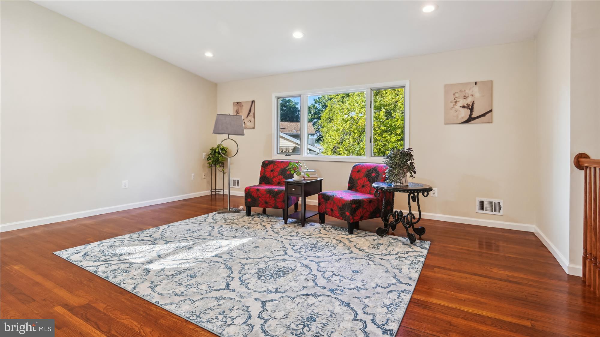 BEL PRE WOODS - Residential