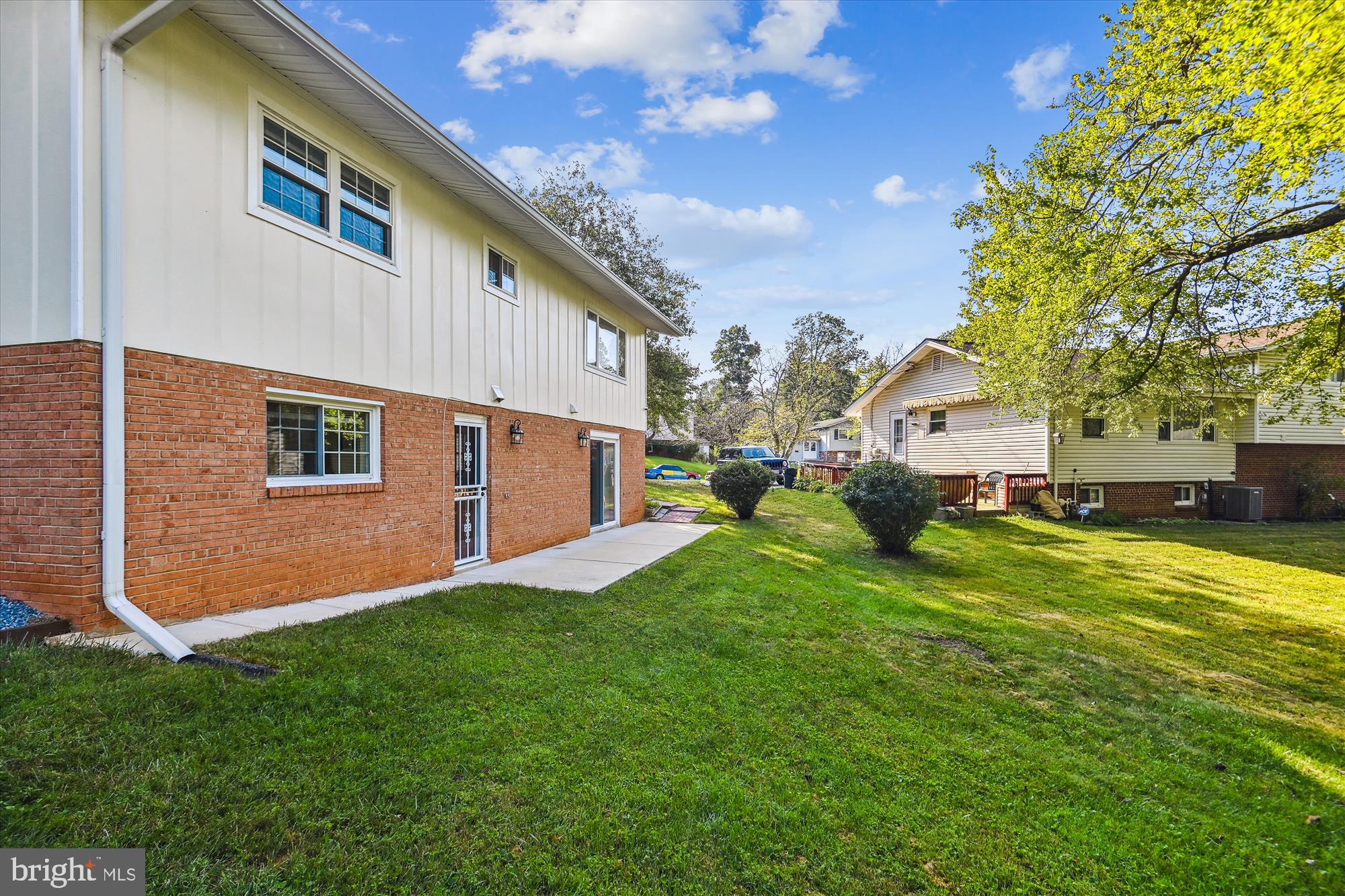 BEL PRE WOODS - Residential