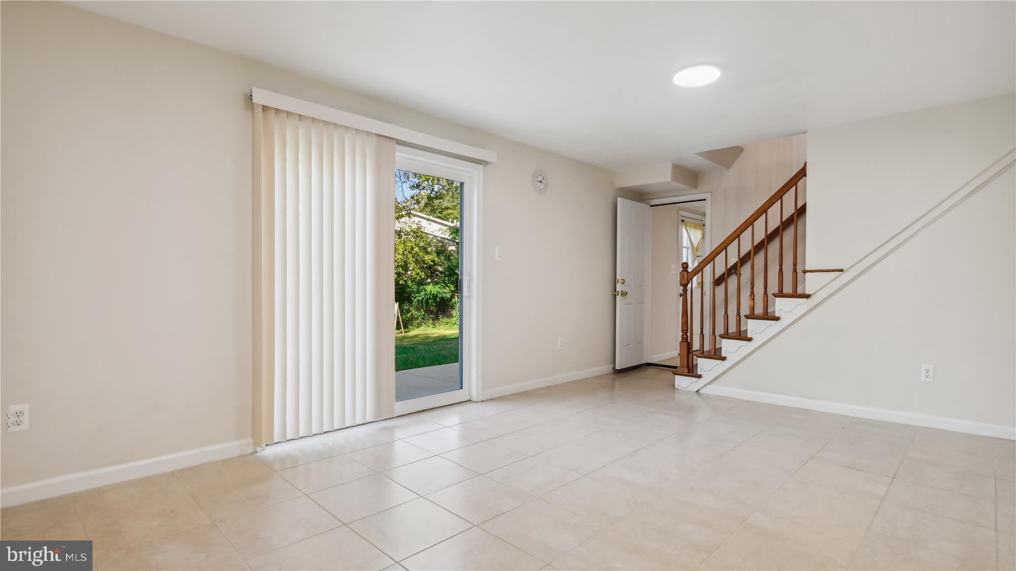 BEL PRE WOODS - Residential