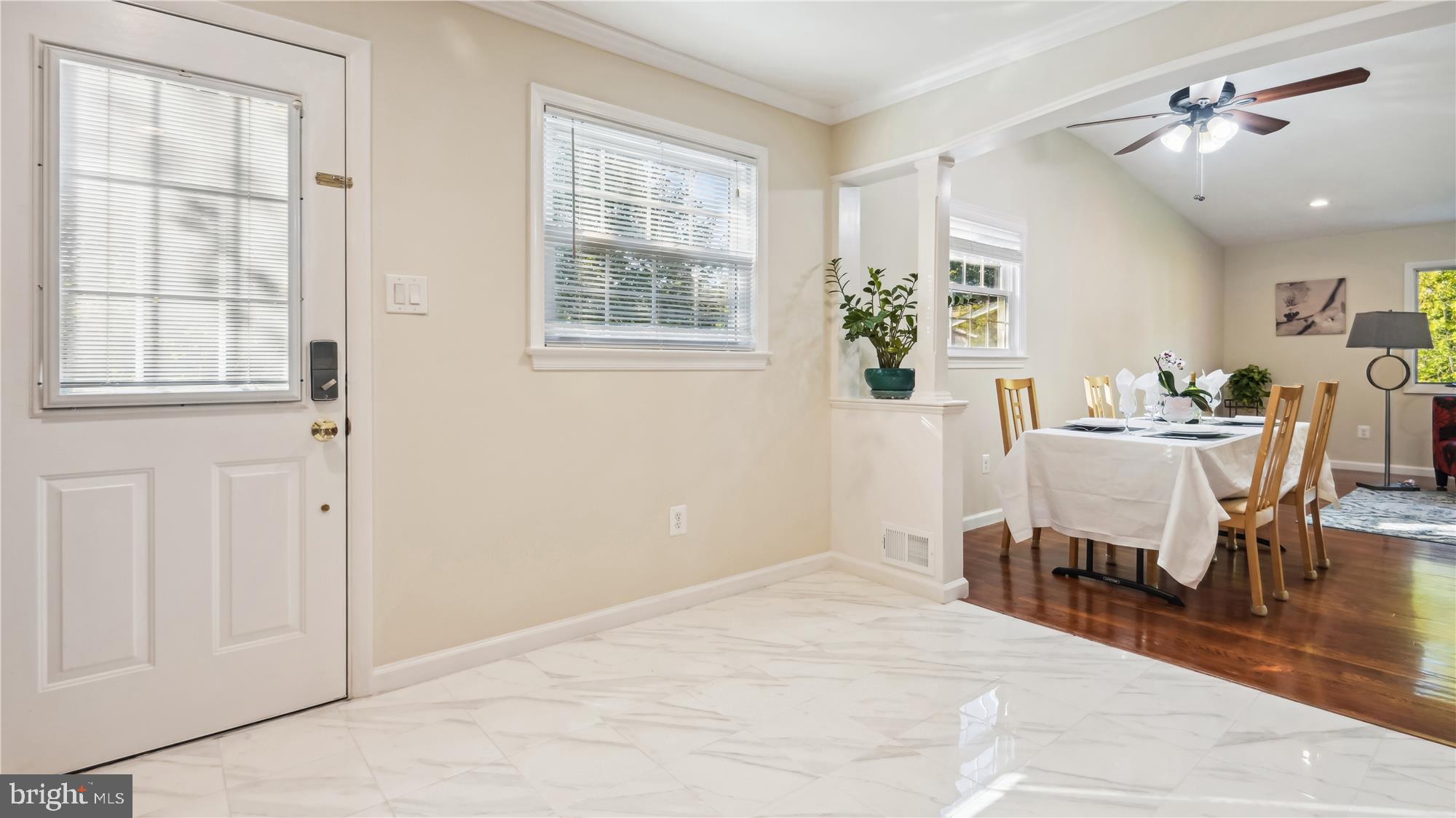 BEL PRE WOODS - Residential