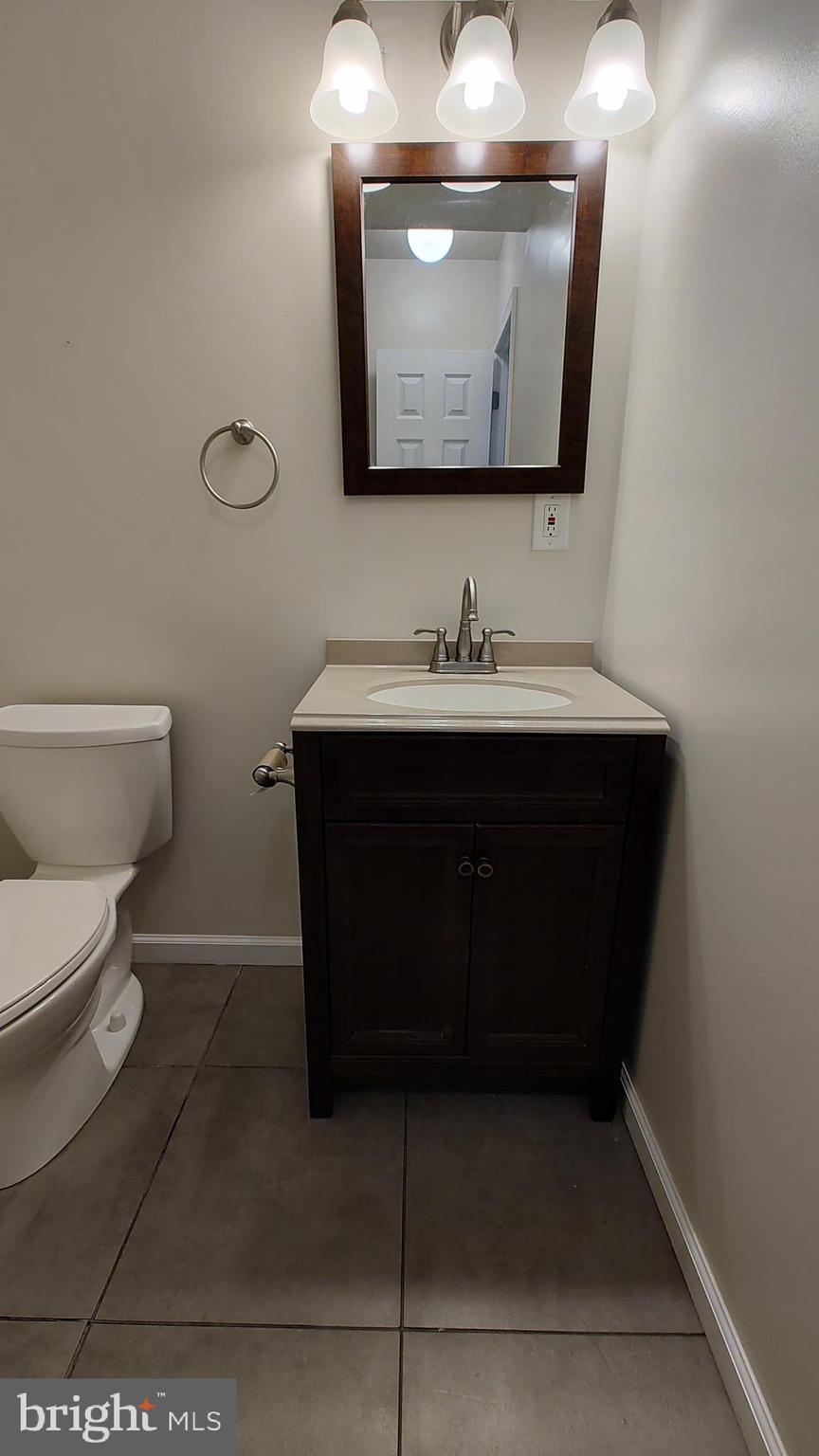 HAZELWOOD VILLAGE - Residential Lease