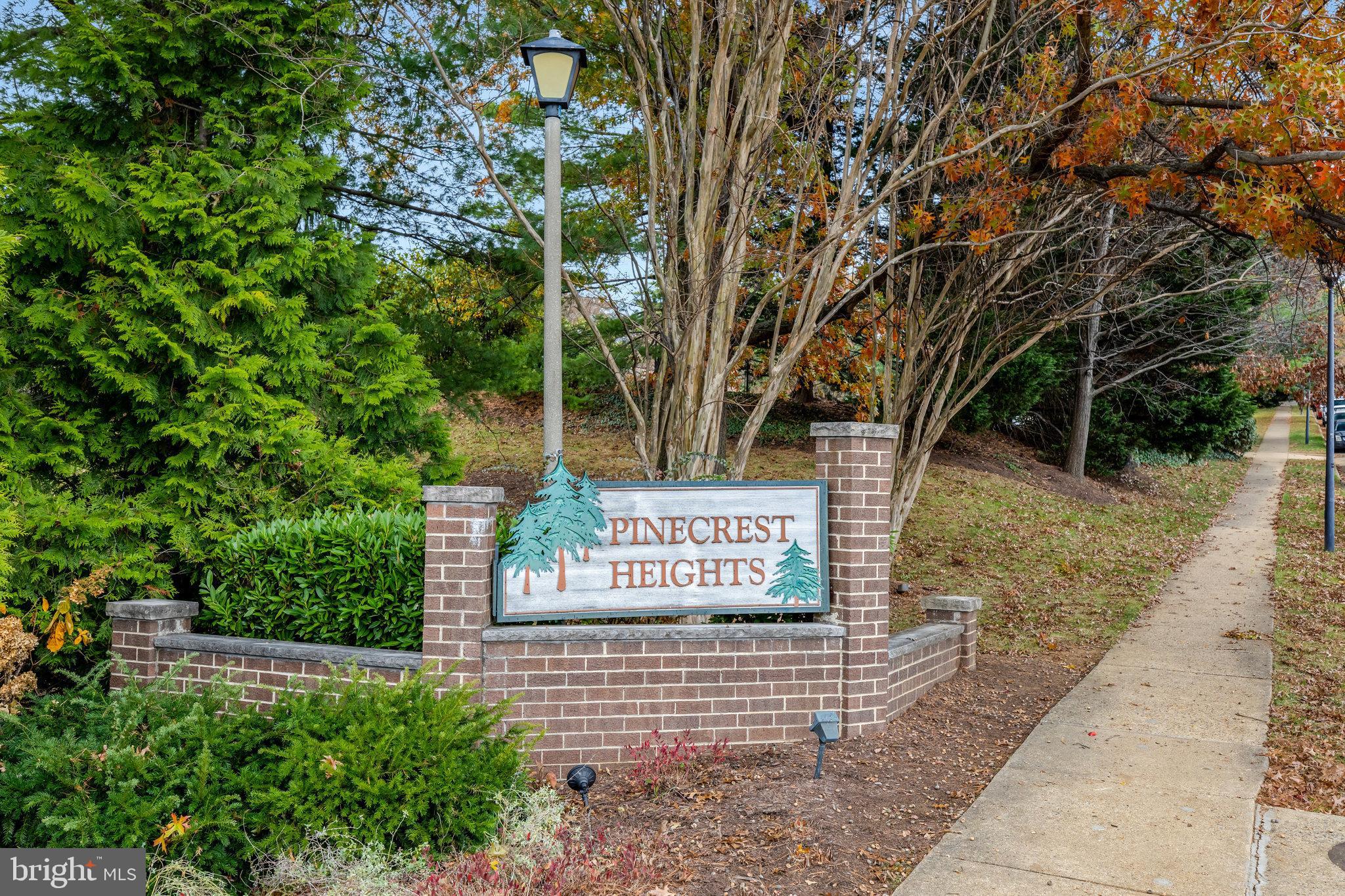 PINECREST HEIGHTS - Residential