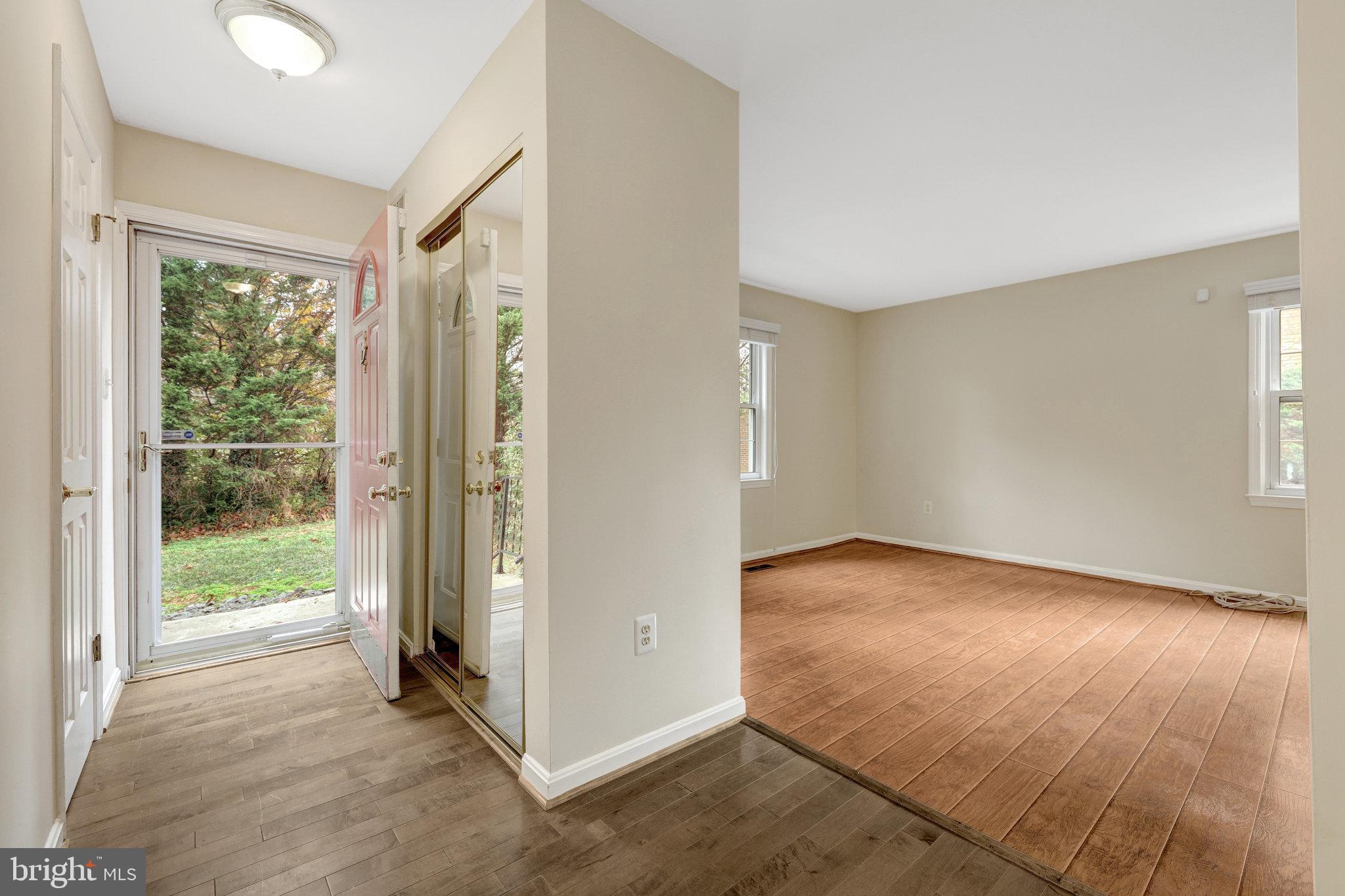 PINECREST HEIGHTS - Residential