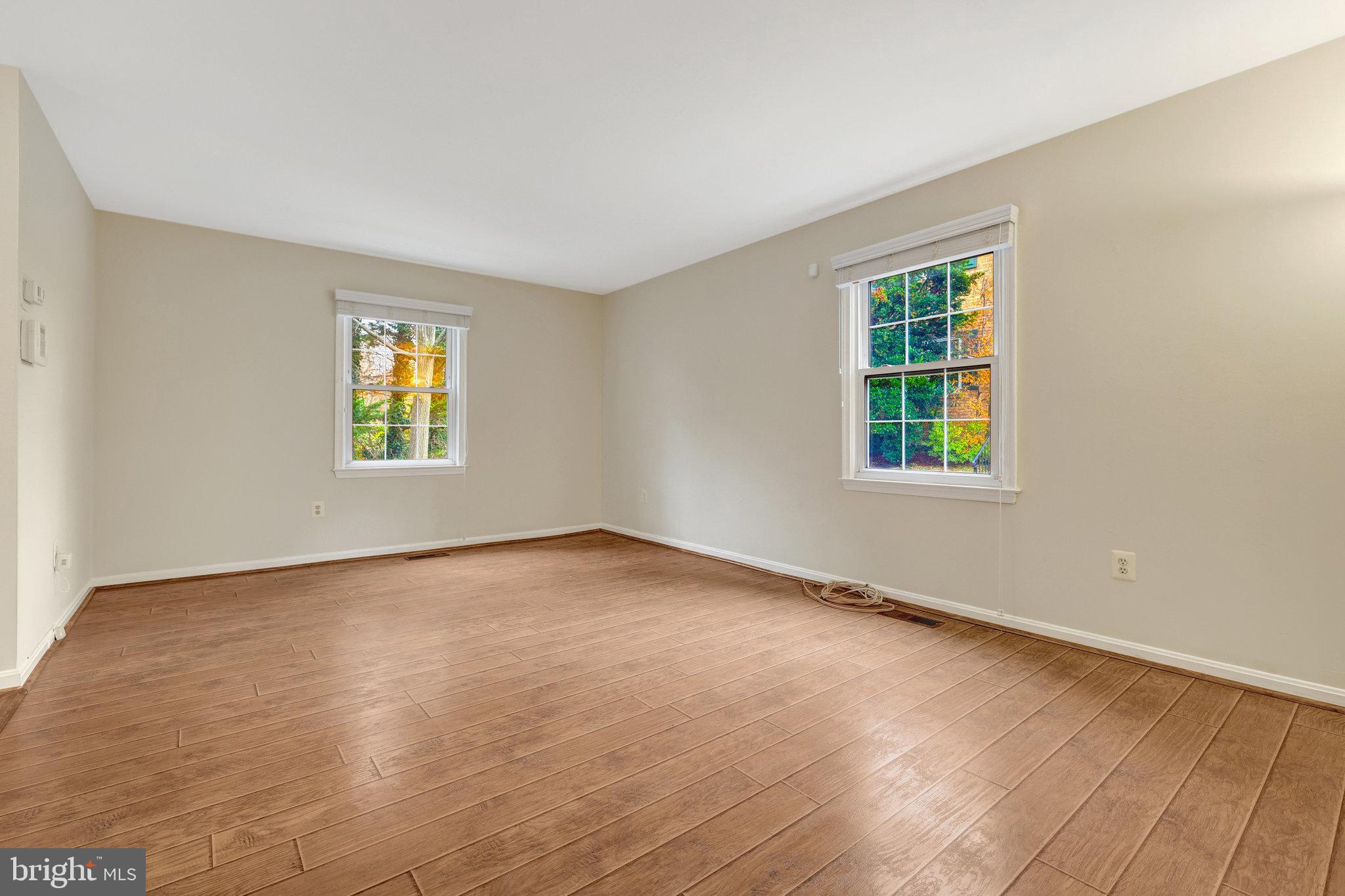 PINECREST HEIGHTS - Residential