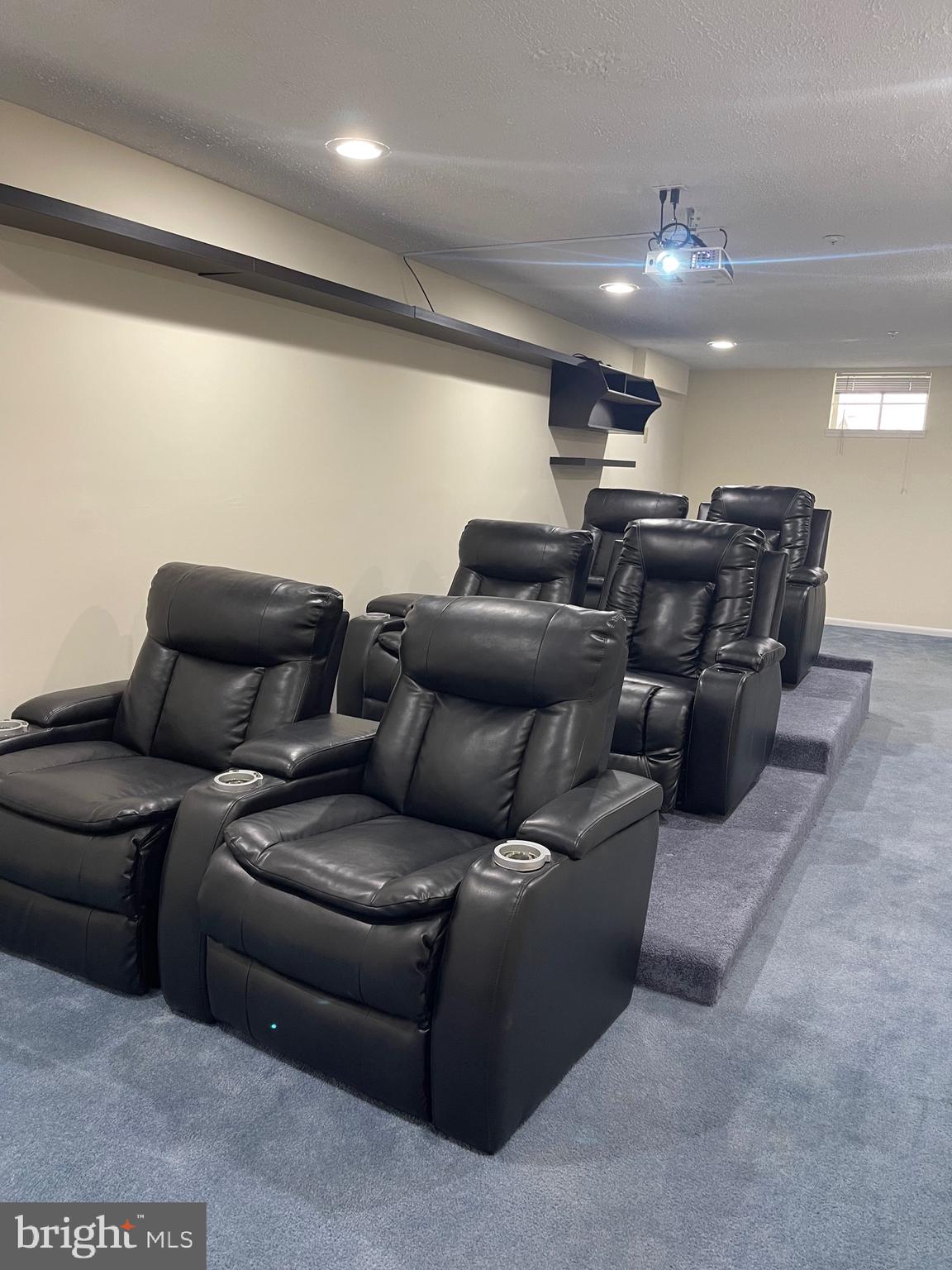 WINDBROOK - Residential