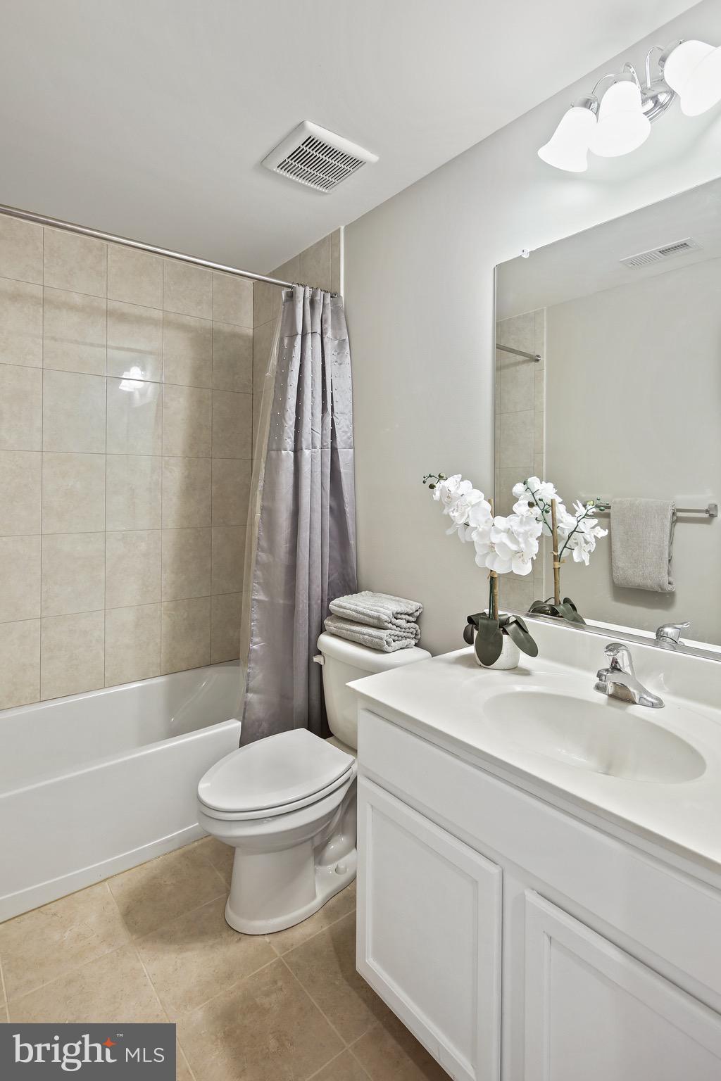 WINCOPIA FARMS - Residential