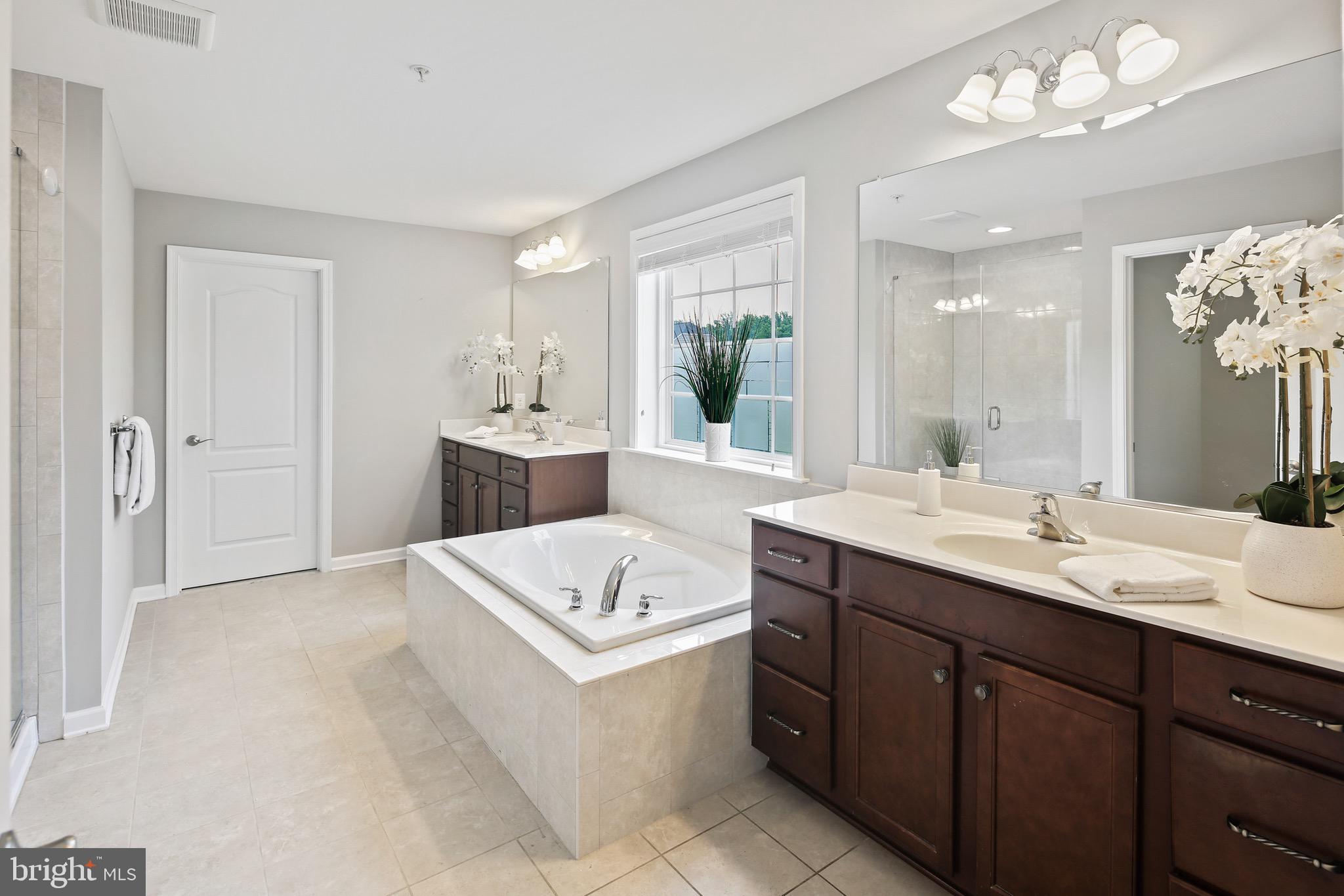 WINCOPIA FARMS - Residential