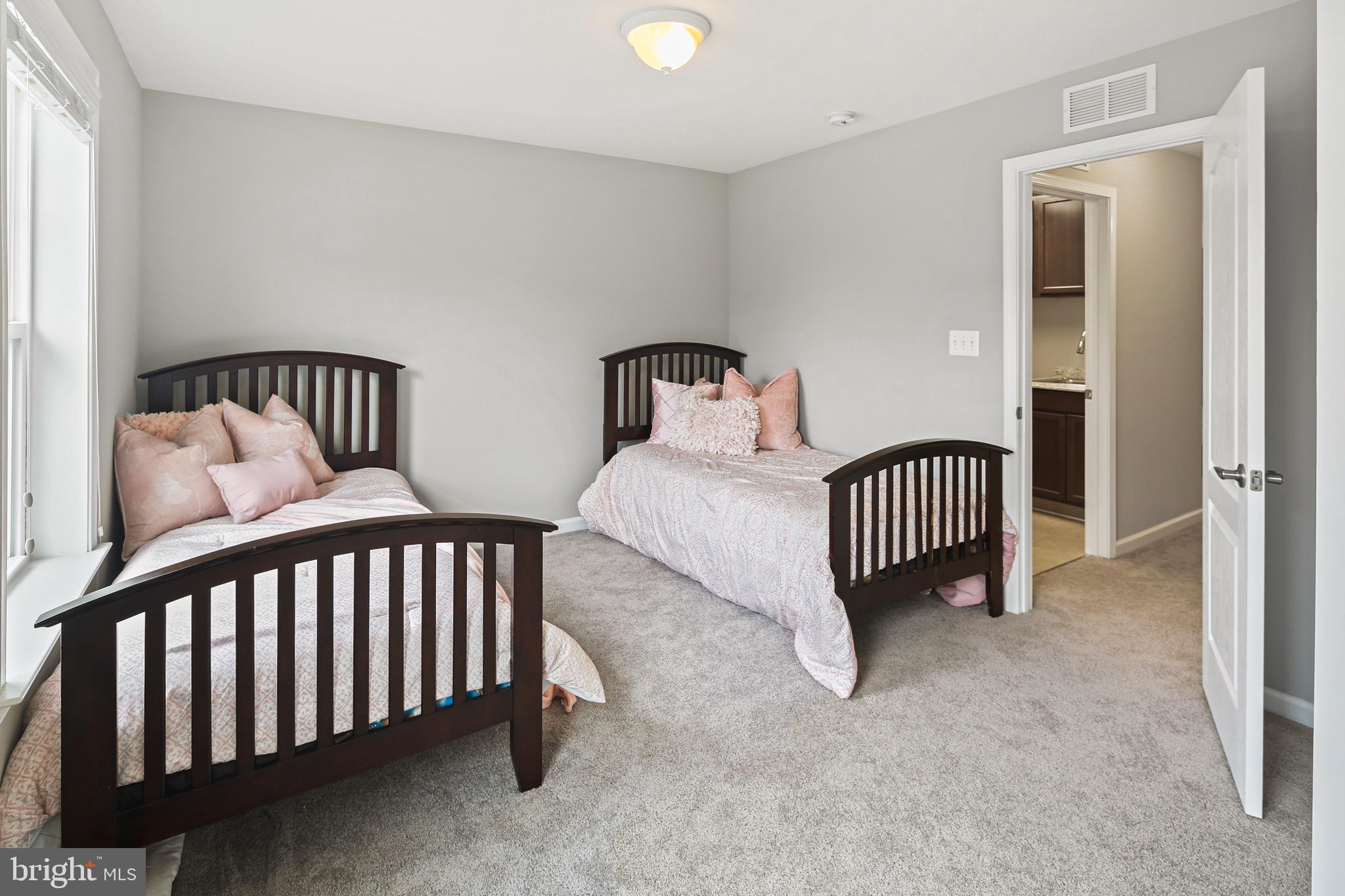 WINCOPIA FARMS - Residential