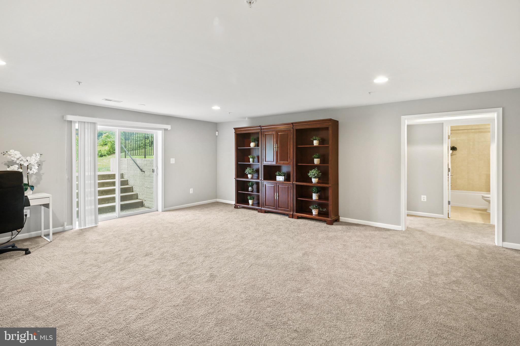 WINCOPIA FARMS - Residential