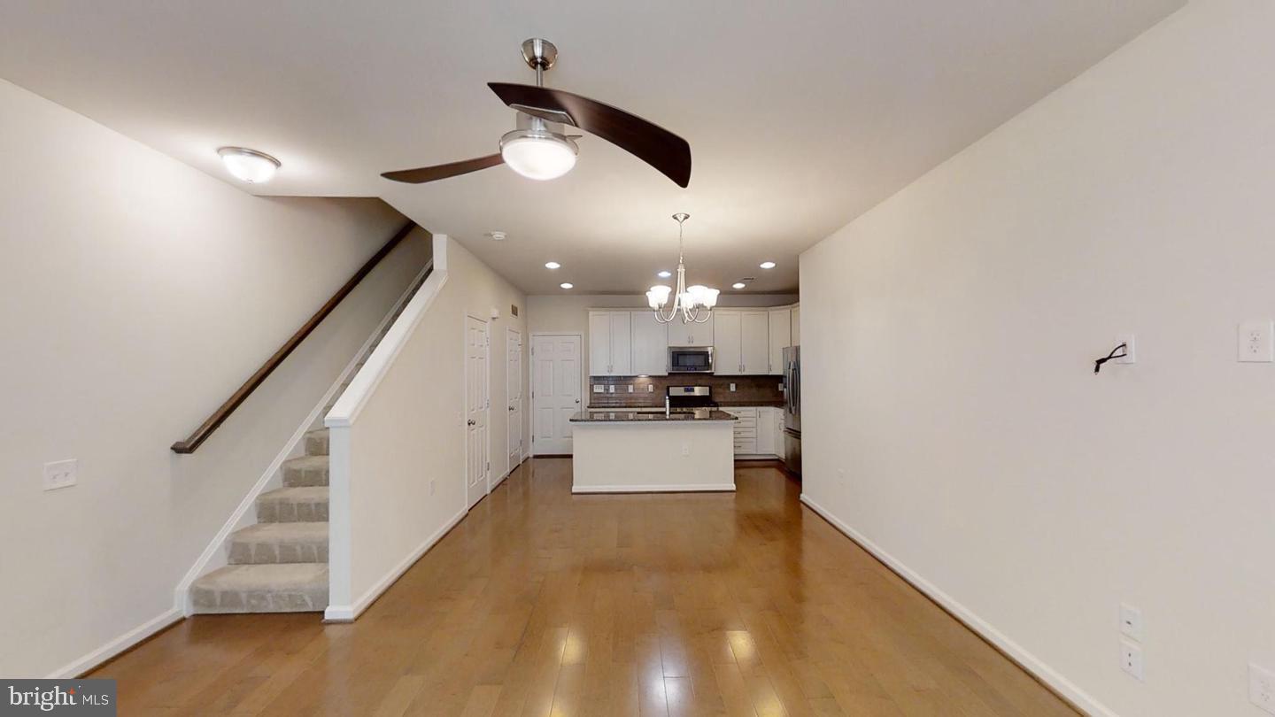 GOOSE CREEK VILLAGE - Residential Lease