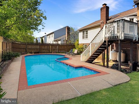 Photo of 9729 Zimbro Avenue, MANASSAS, VA 20110 (MLS # VAMN2010814)