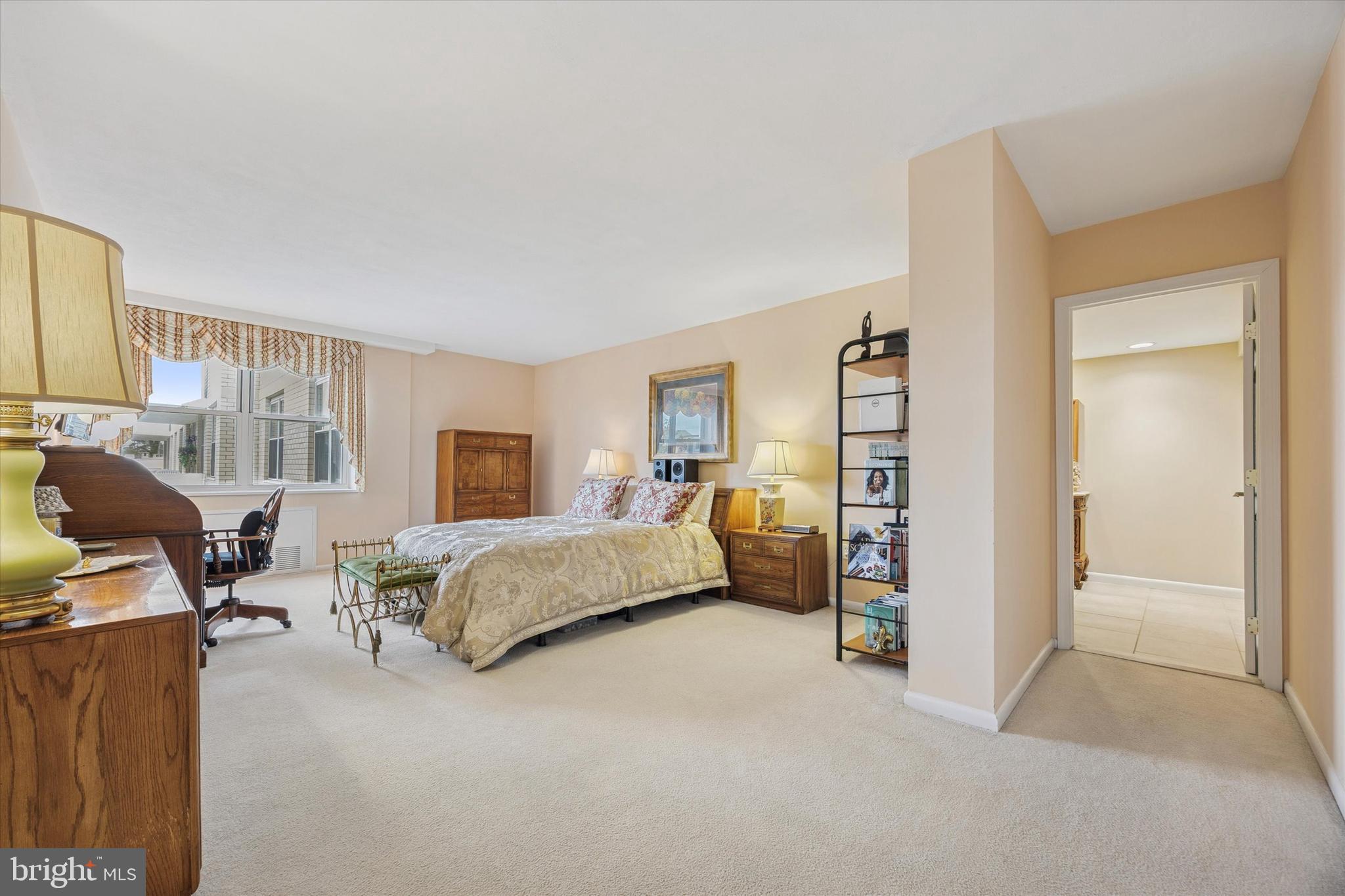 TRIANON - Residential