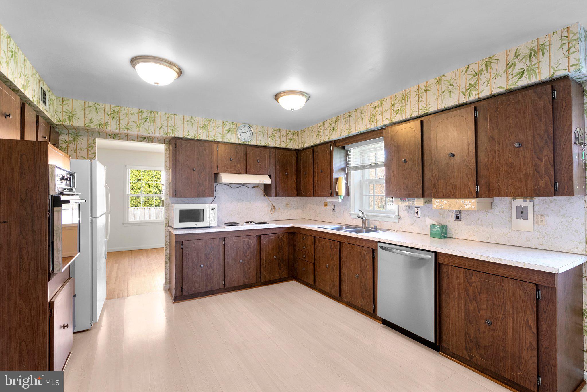 STONEGATE - Residential