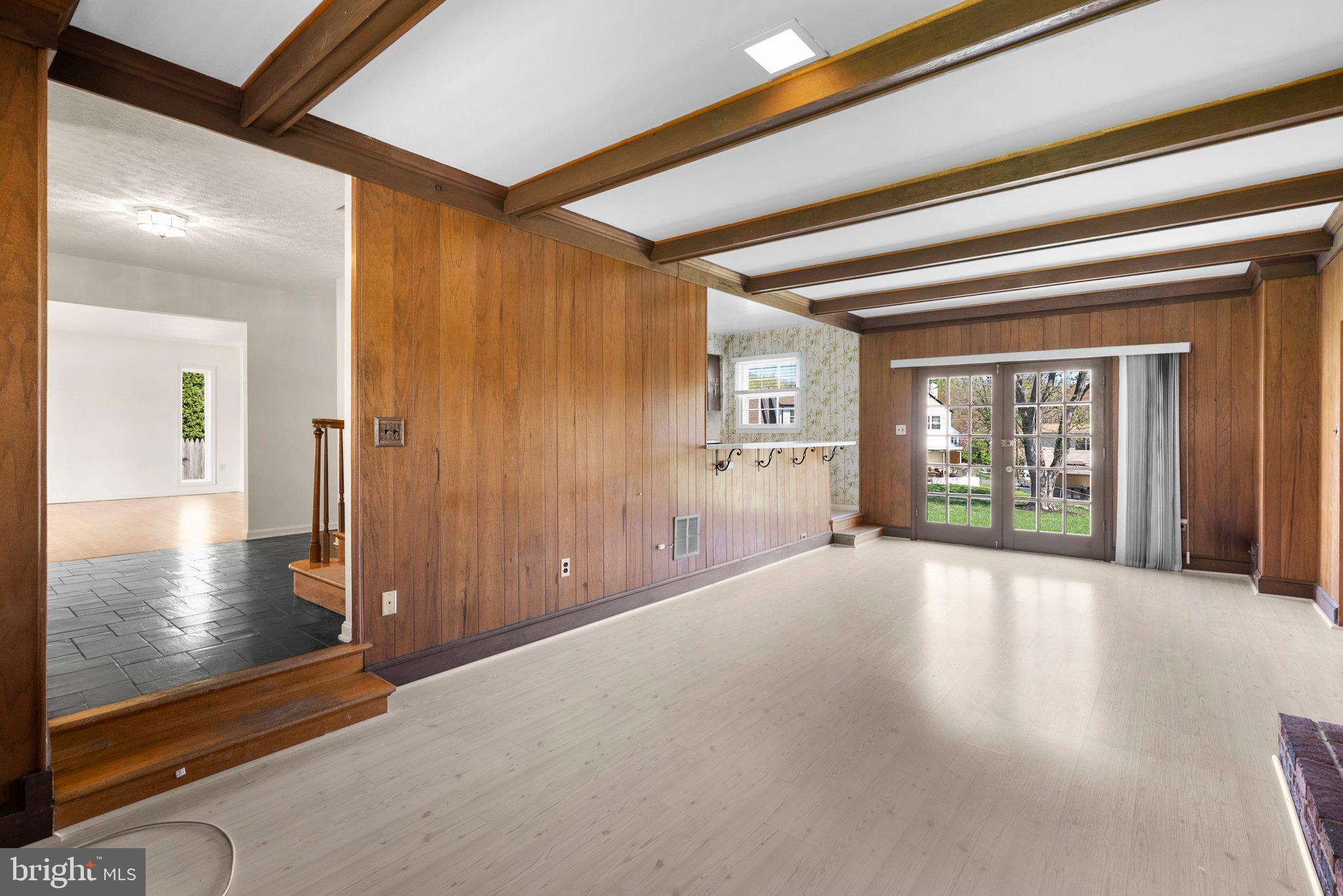 STONEGATE - Residential