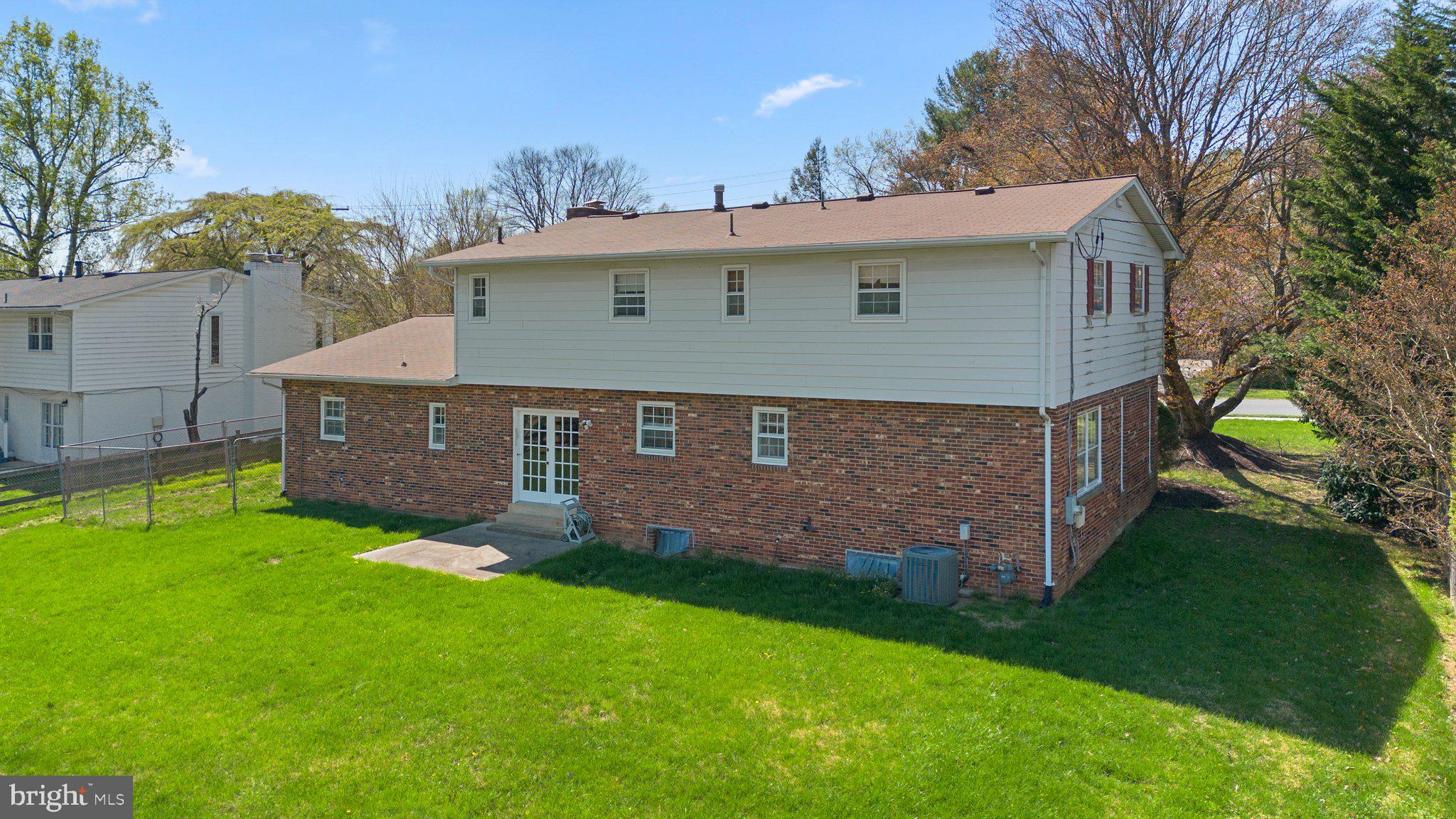 STONEGATE - Residential