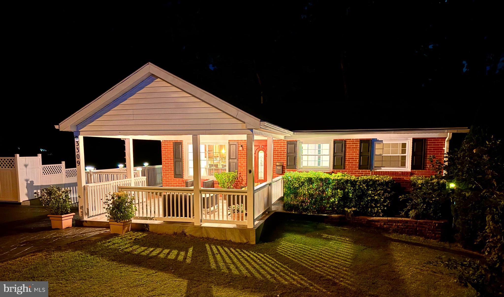 3309 BURLEIGH LANE