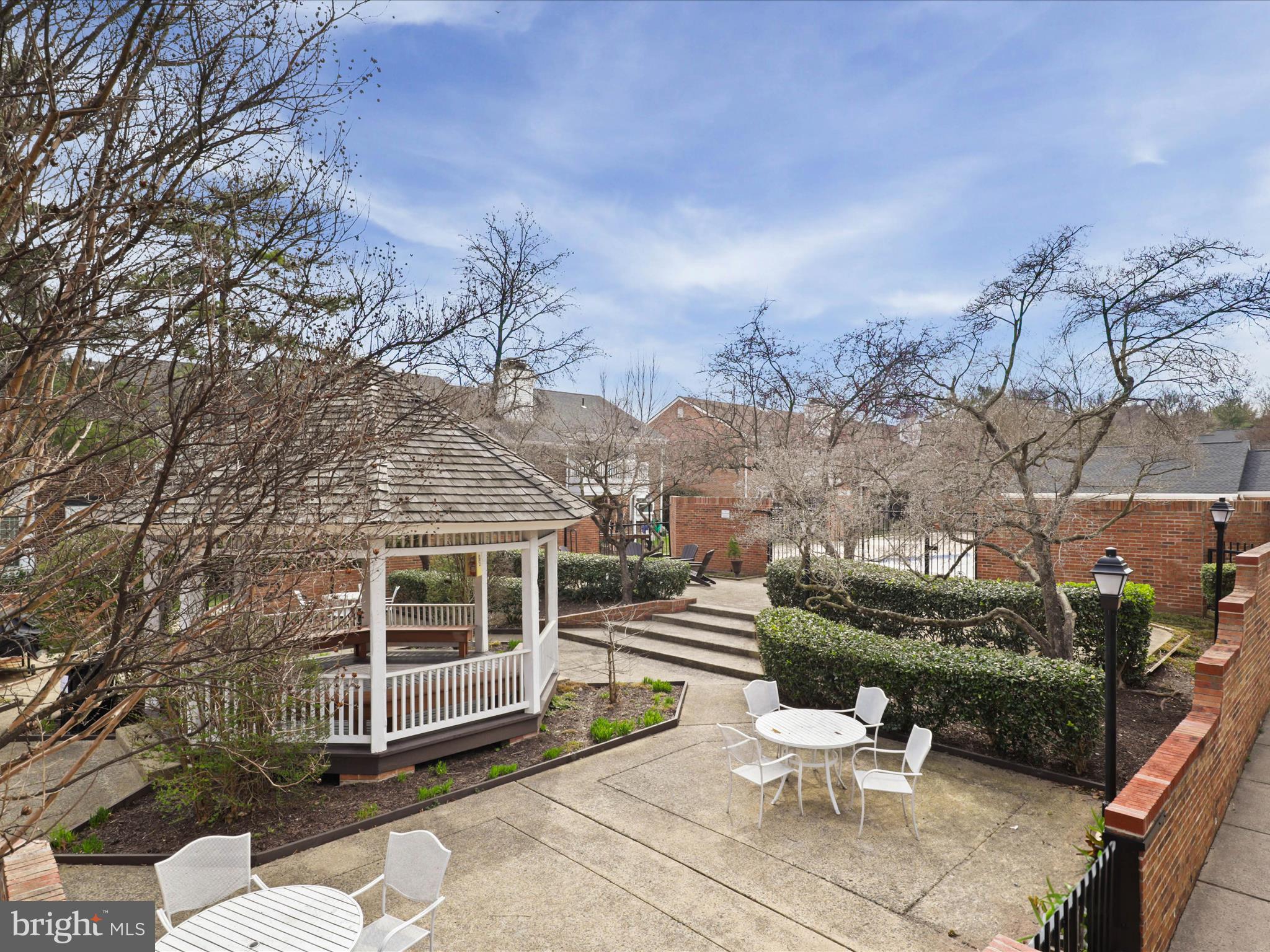 WINDGATE II - Residential